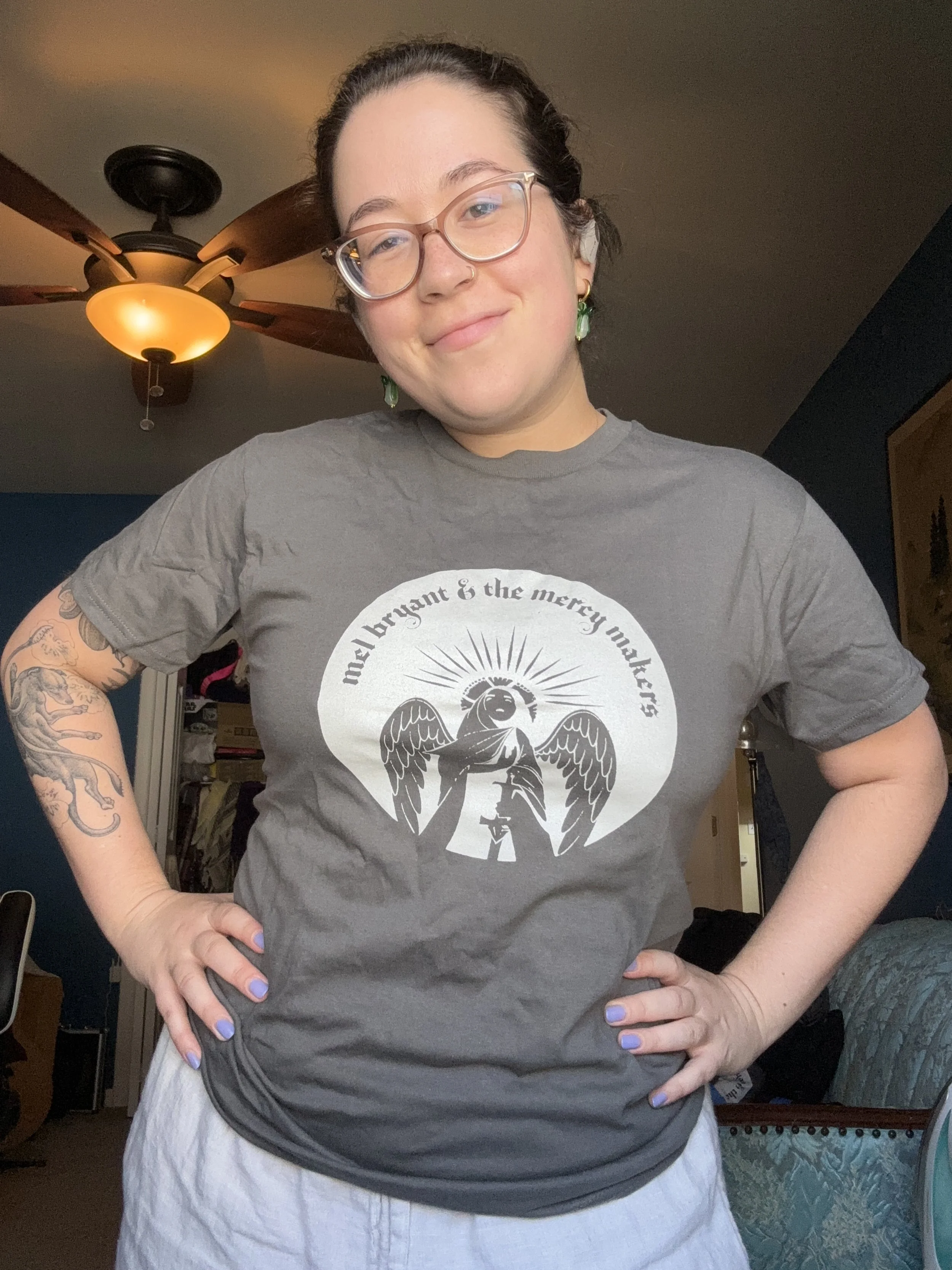 GUARDIAN ANGEL 2024 GRAY T SHIRT