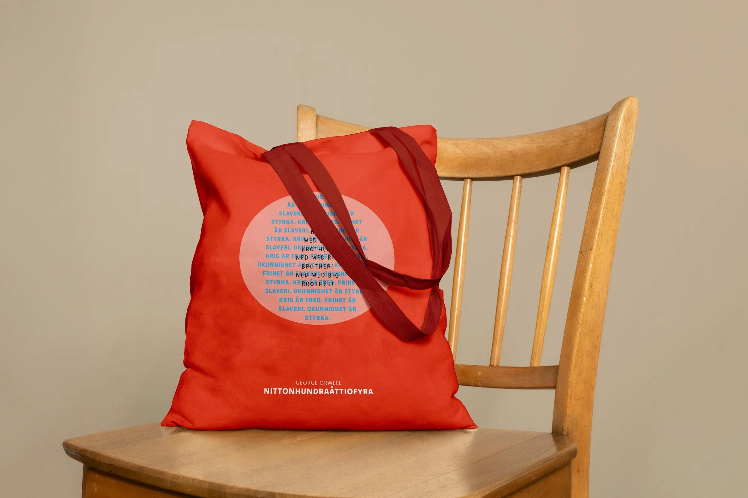 Free+Canvas+Bag+on+Chair+Mockup-1.jpeg