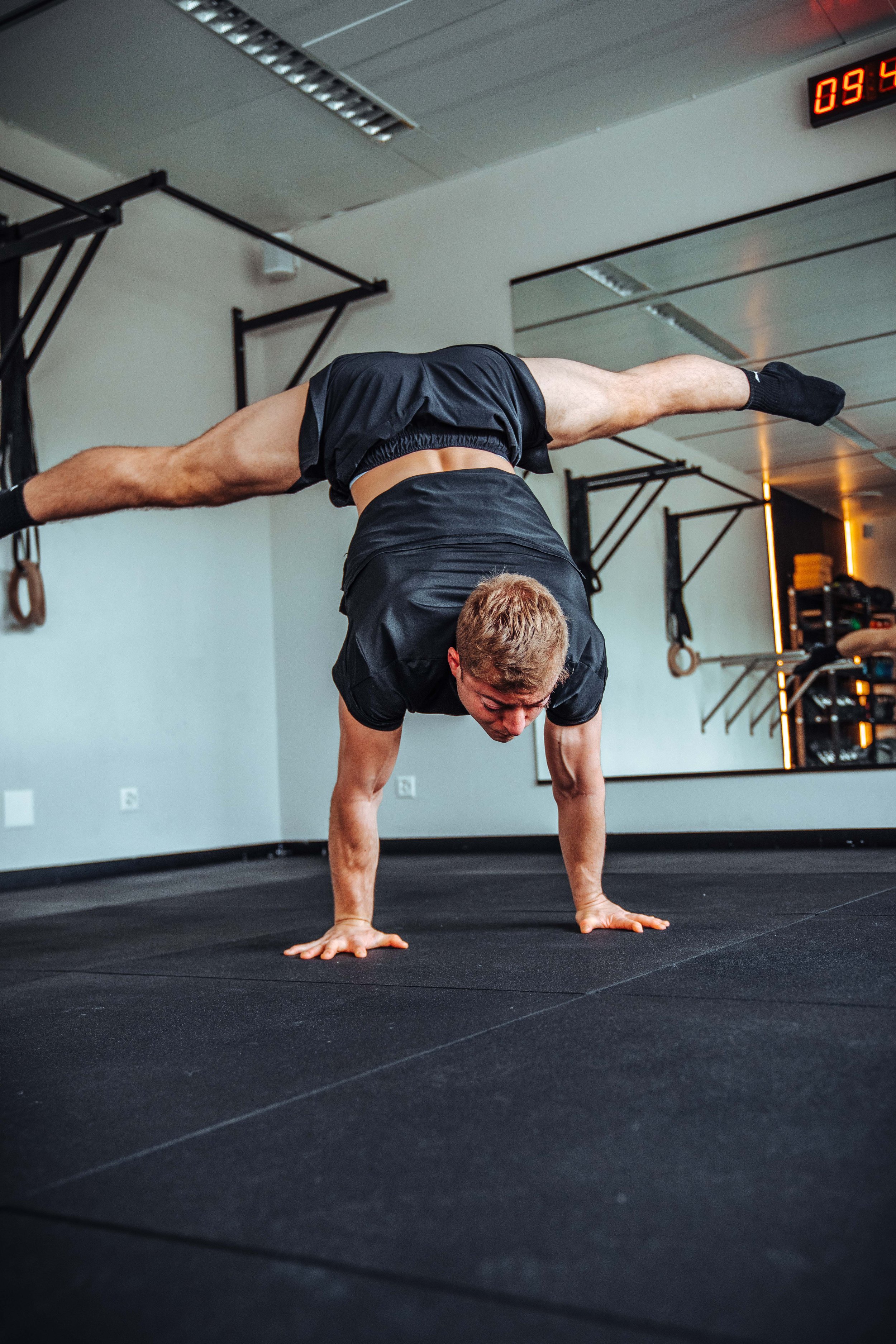 Calisthenics Skills