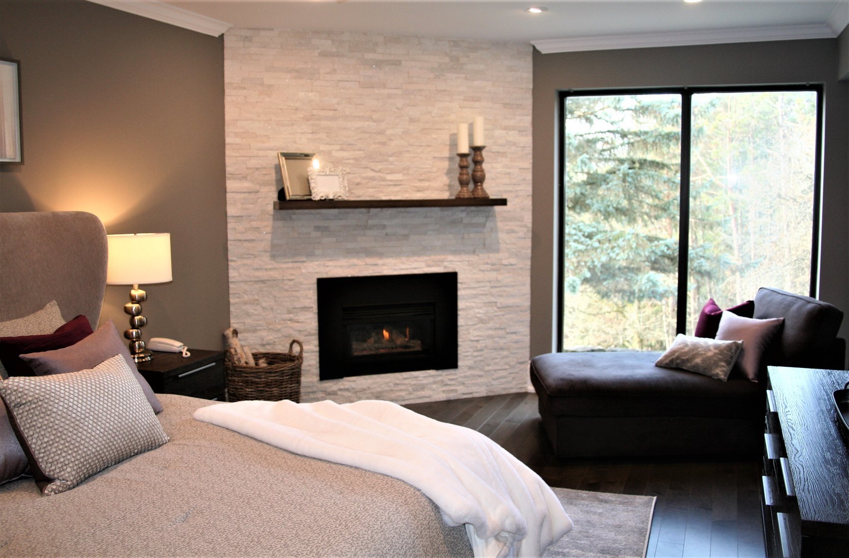 26 bedroom after (a).jpg