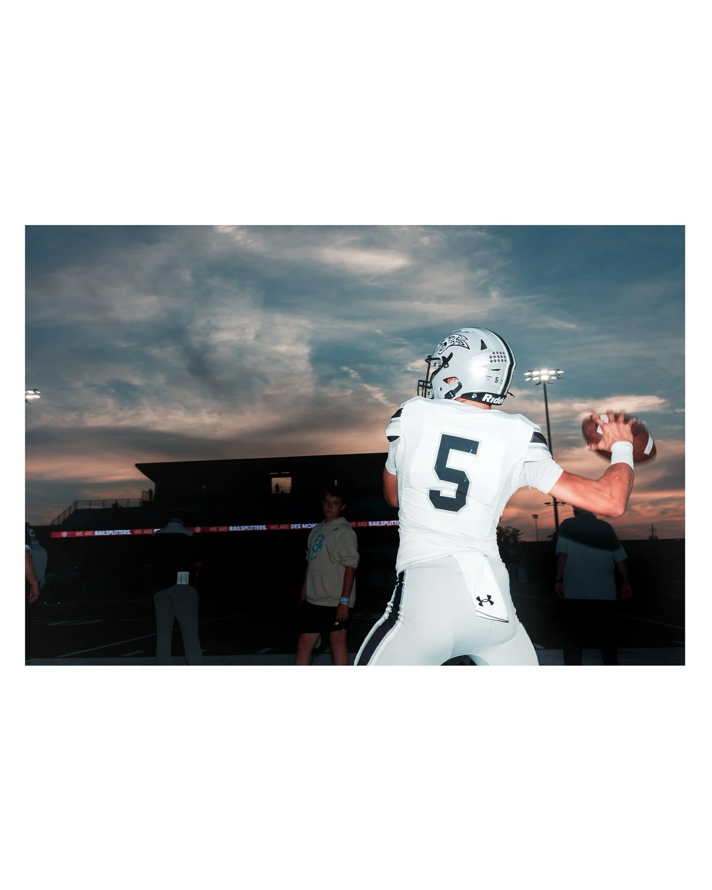 Centennial Jags vs Lincoln Railsplitters 🏈 

Link on my story! Tag me if you post :)