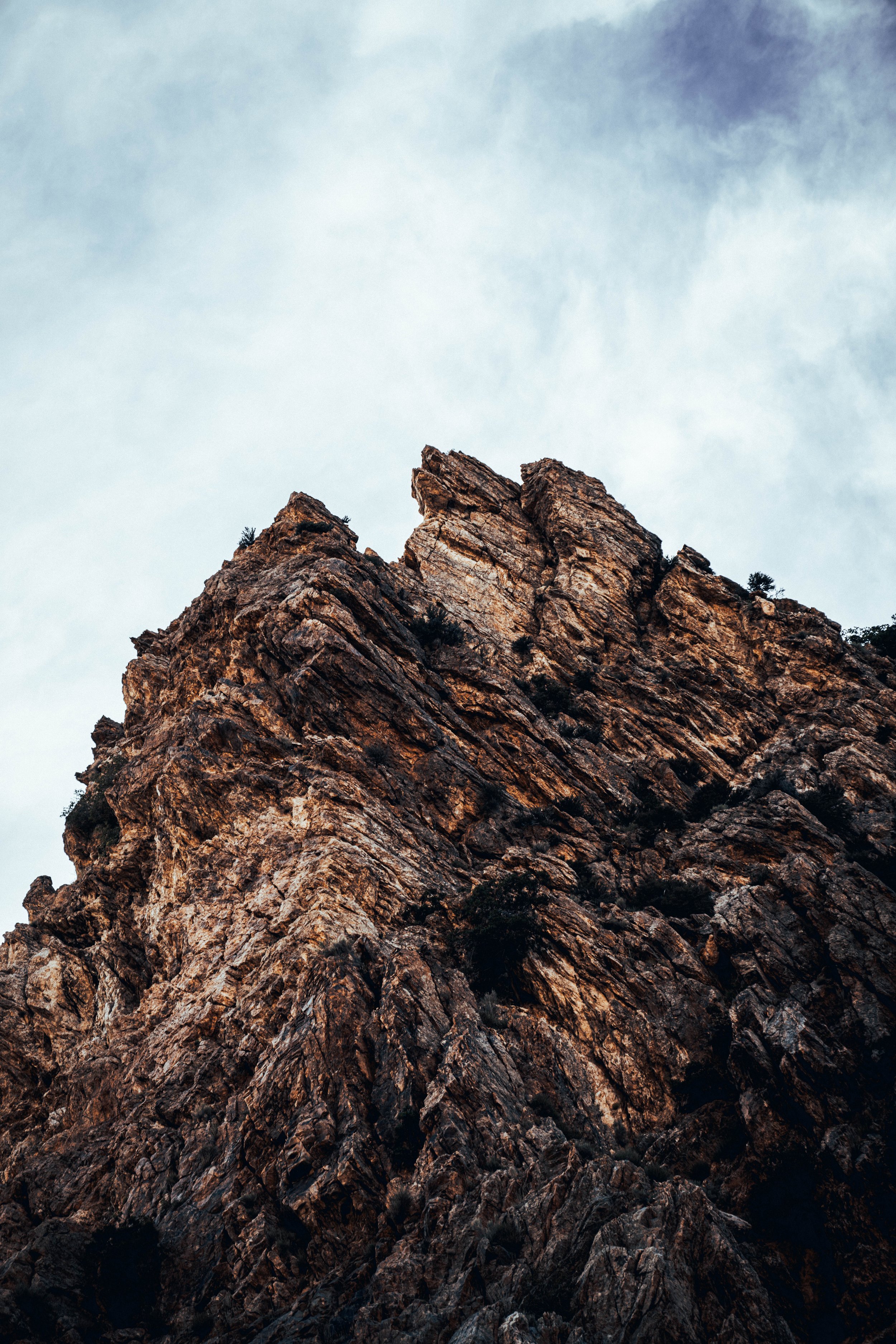 Rocky Mobile Wallpaper Pack