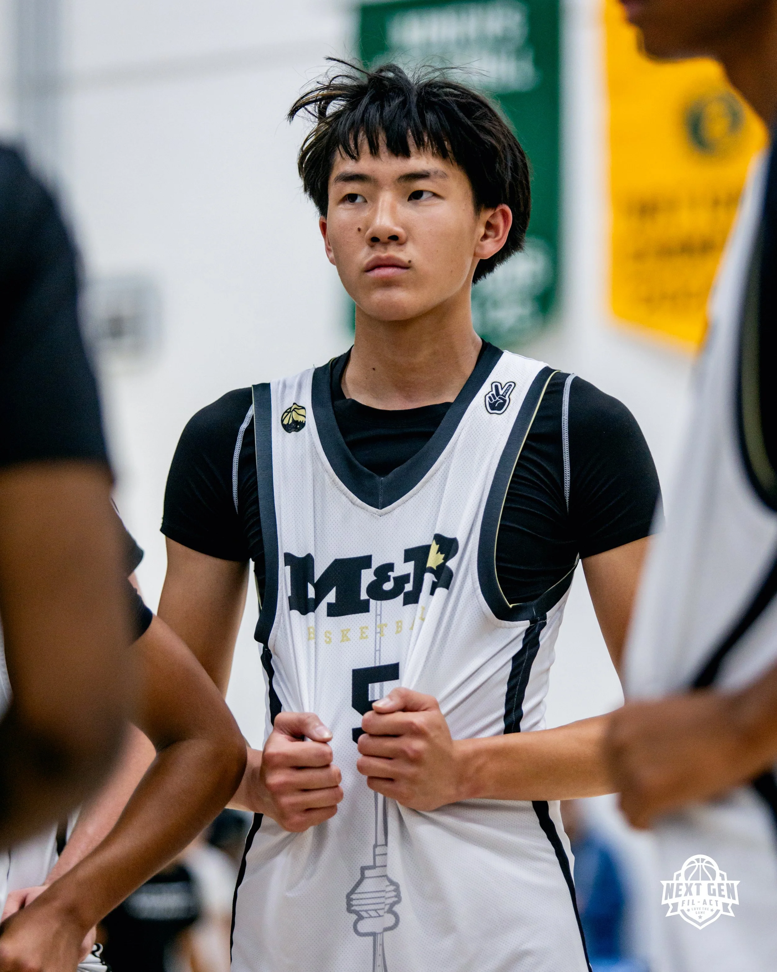 MR2011-24.jpg