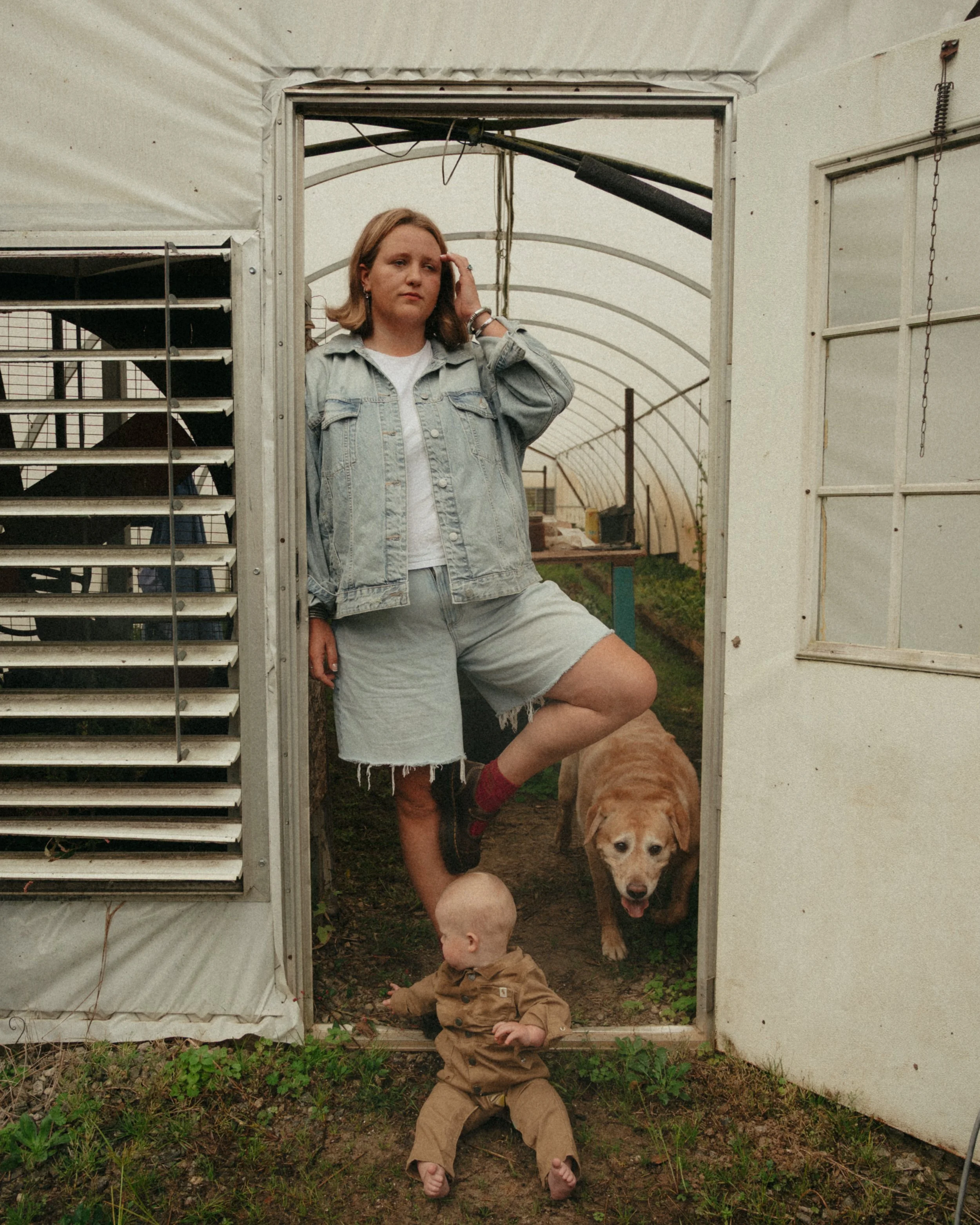 Family photo session at her childhood farm in Lenoir, NC.