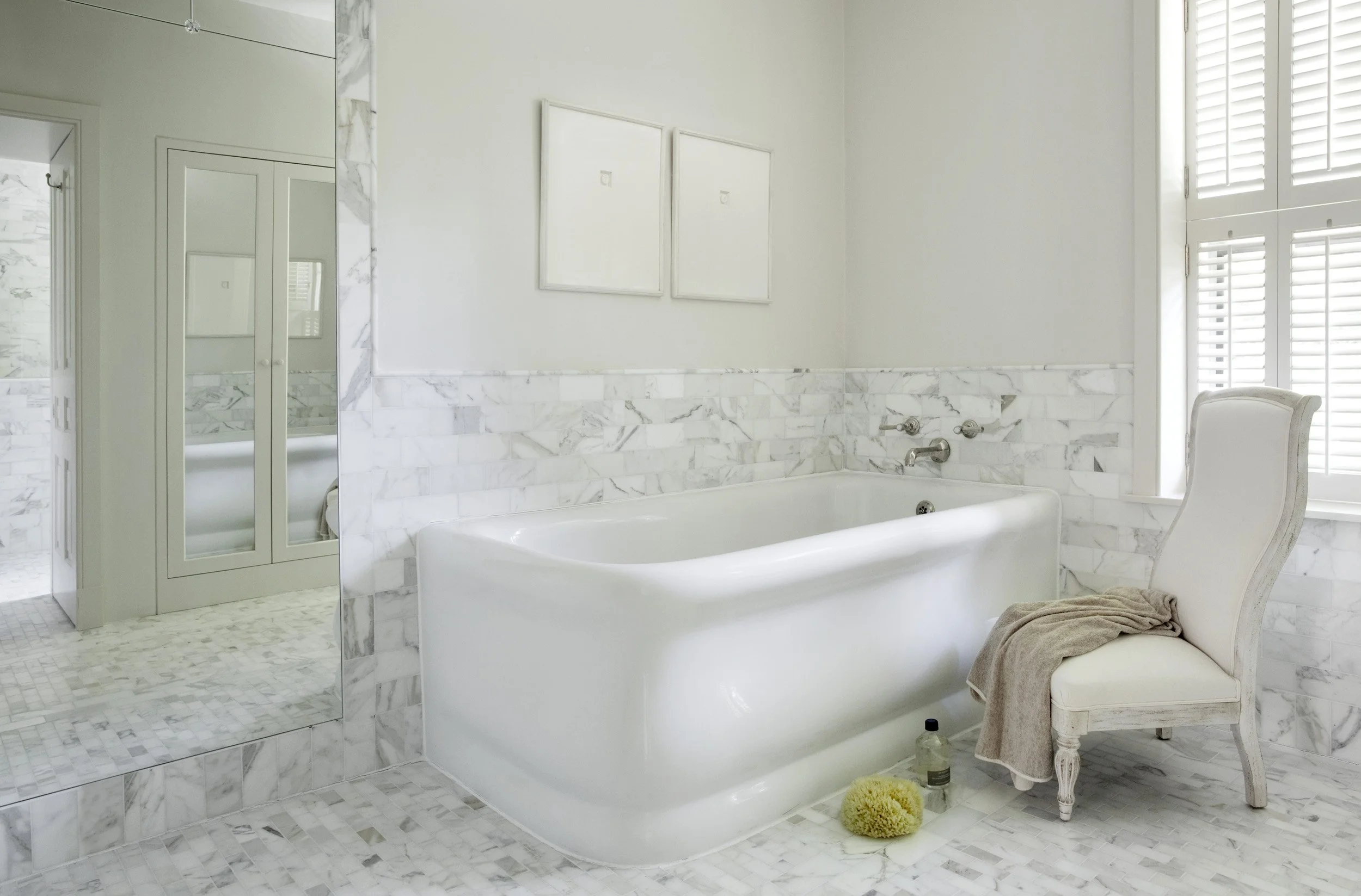 Abby Yozell 06 10 bathrm 3.jpg