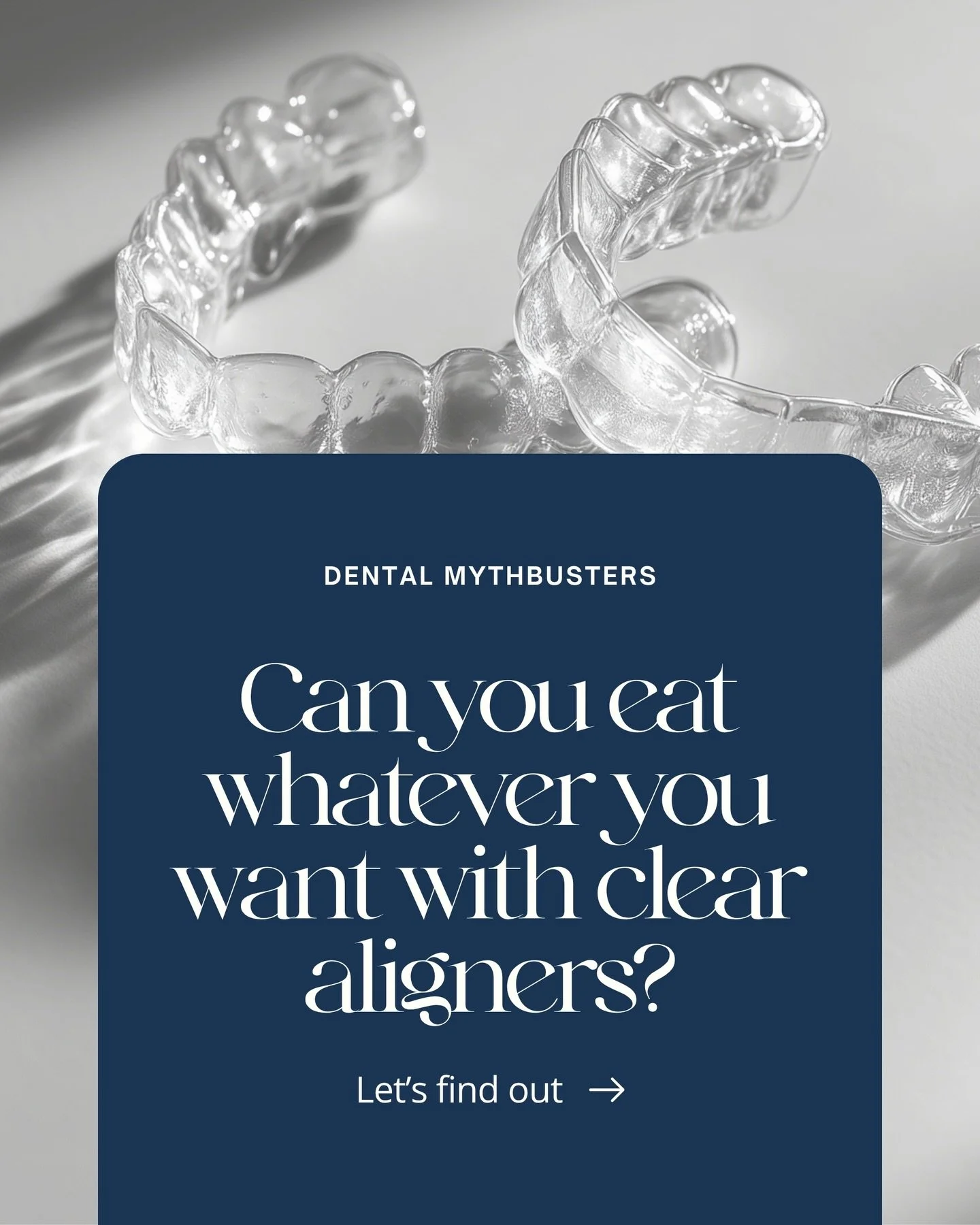 Eating with clear aligners??? 
👉🏽Keep it simple! Always remove your trays before eating or drinking anything other than water. This helps prevent staining, damage and build up. 
🪥 After meals, rinse or brush before putting them back in and aim to 