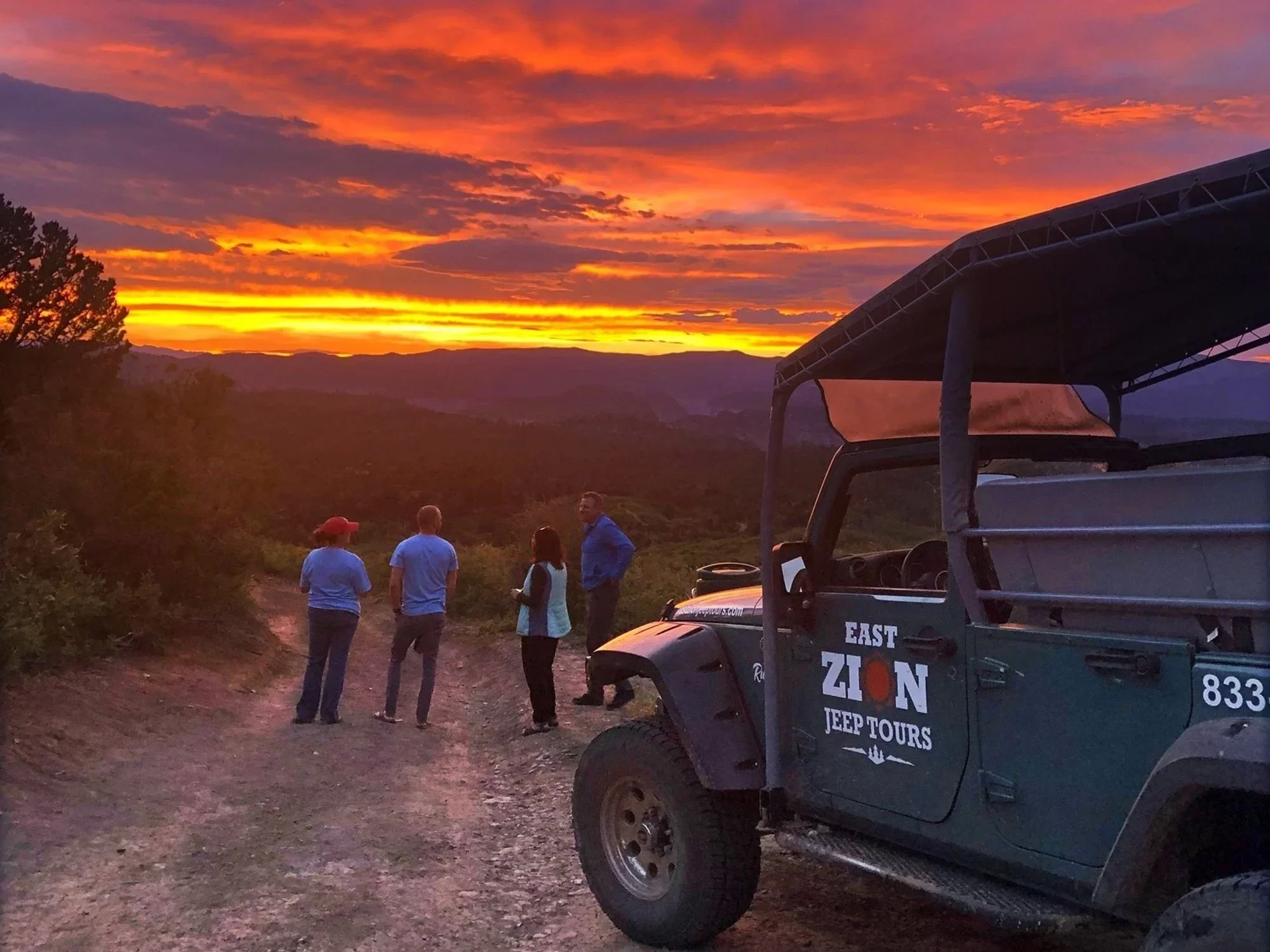 East Zion Sunset Jeep Tour