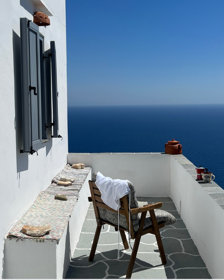 Sifnos: Itinerary & Curated Map