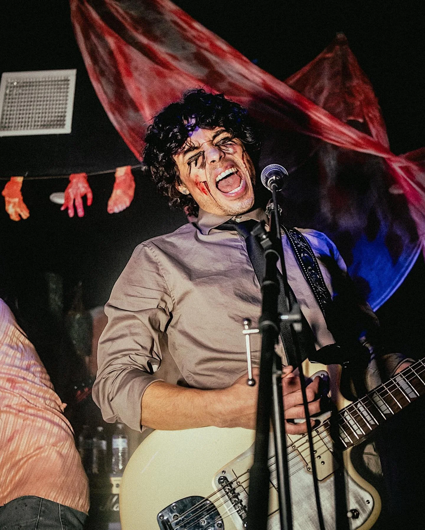 @loafcollective at the Haven

@loaf.productions Halloween Show
10.31.24