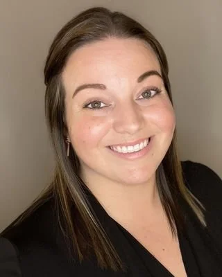 Episode 4. Couples and Sex Therapy with Dr. Carly Deremo