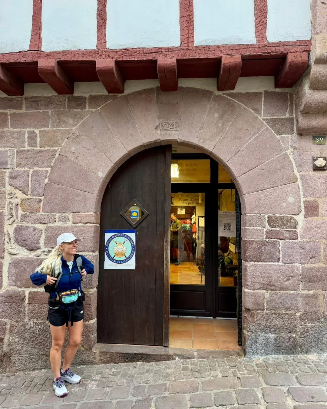 day 1 - 3 // camino de santiago frances // mile 0 - 43 

read the full blog - link in bio 

🇫🇷🏔️🇪🇸

#caminodesantiago #caminofrances #buencamino #hiking #getoutside