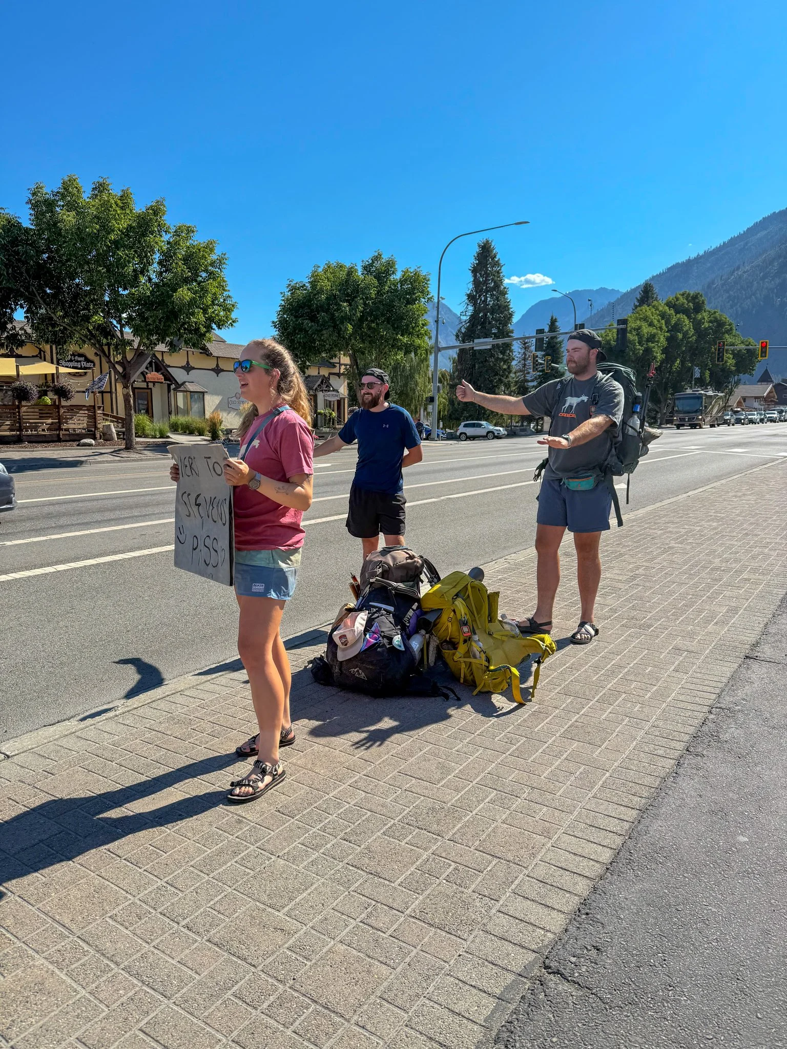  Hitching to Steven’s Pass 