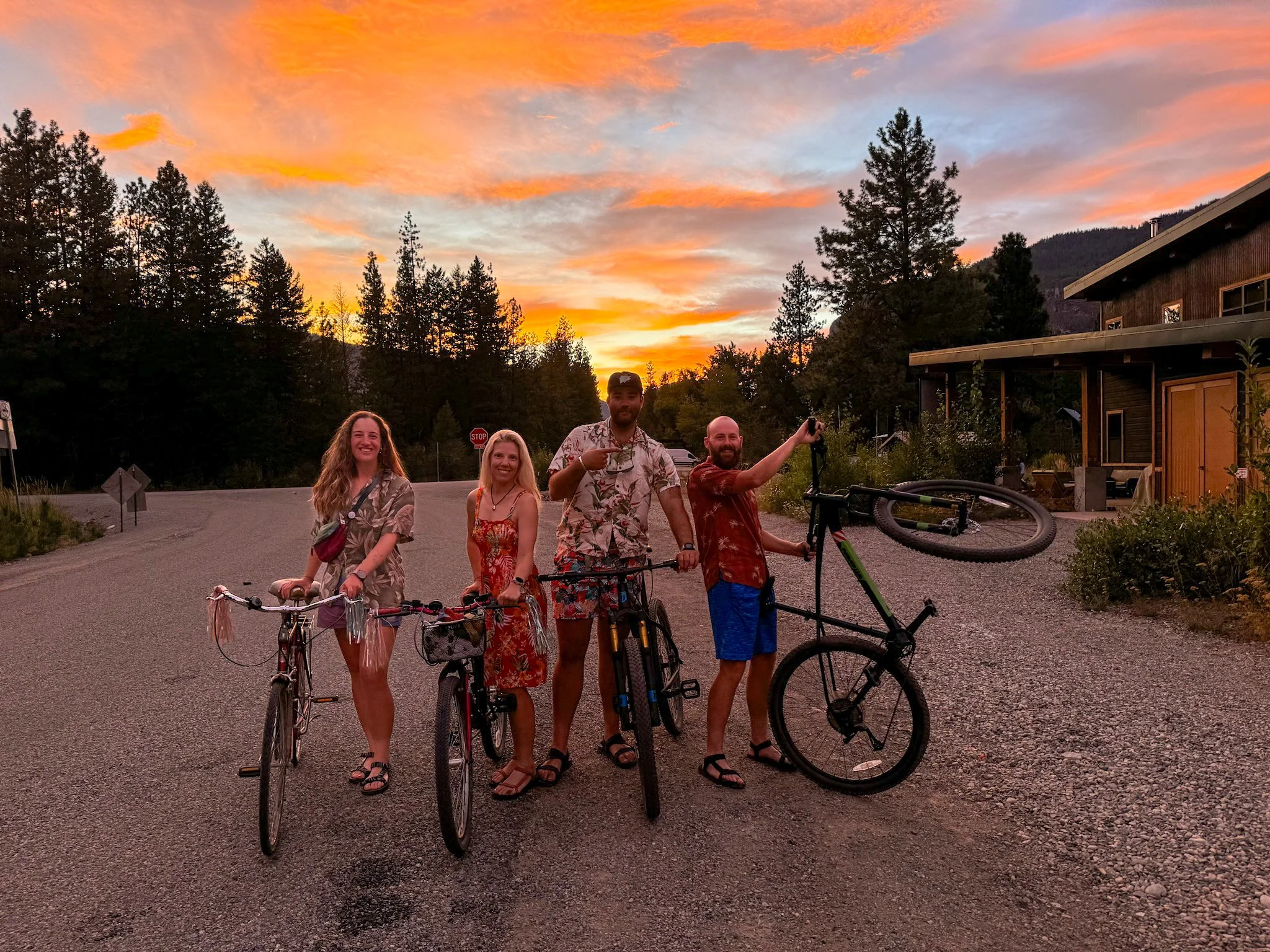  A beautiful sunset in Mazama, Washington 