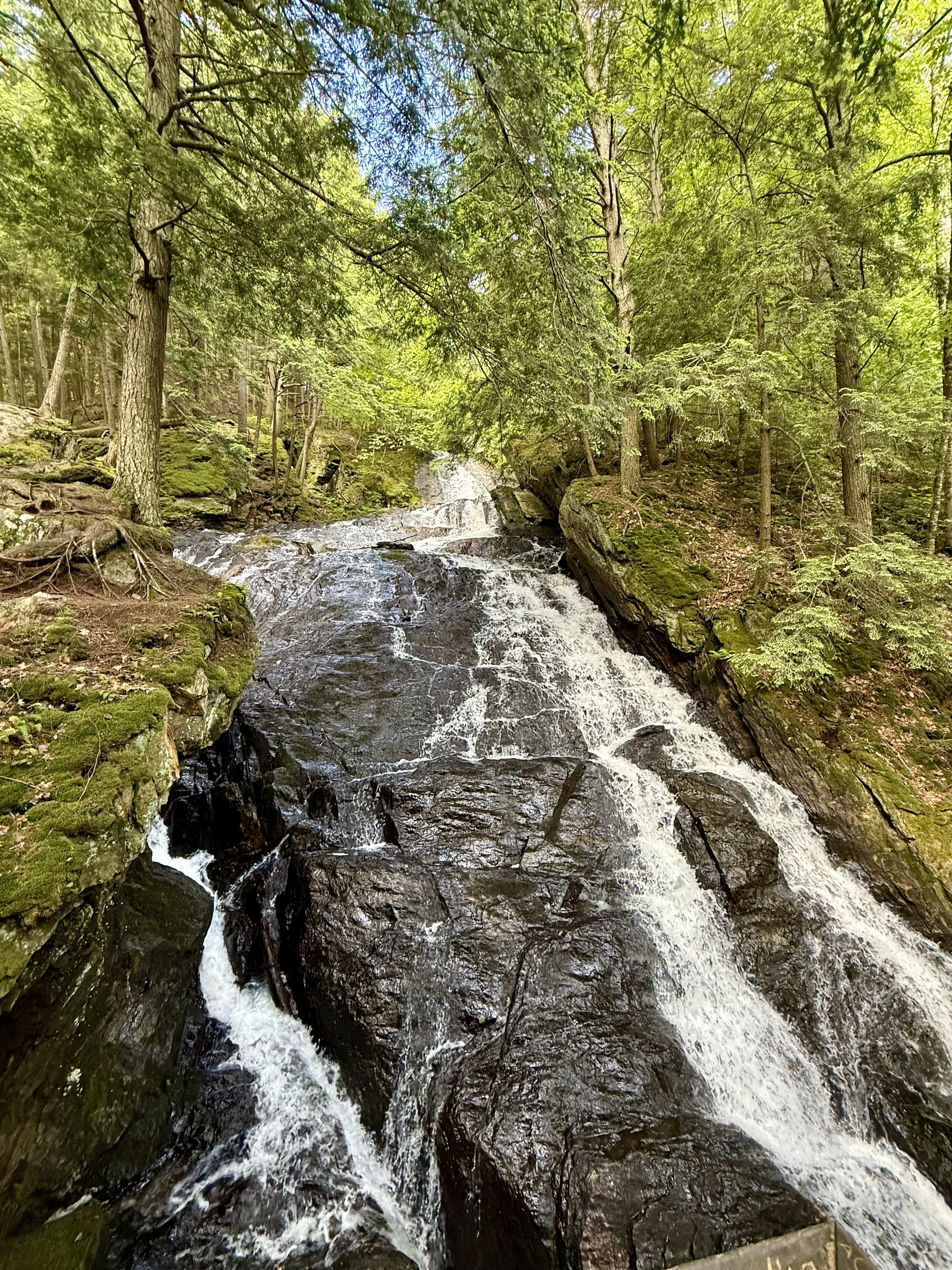  A beautiful waterfall near the trail 
