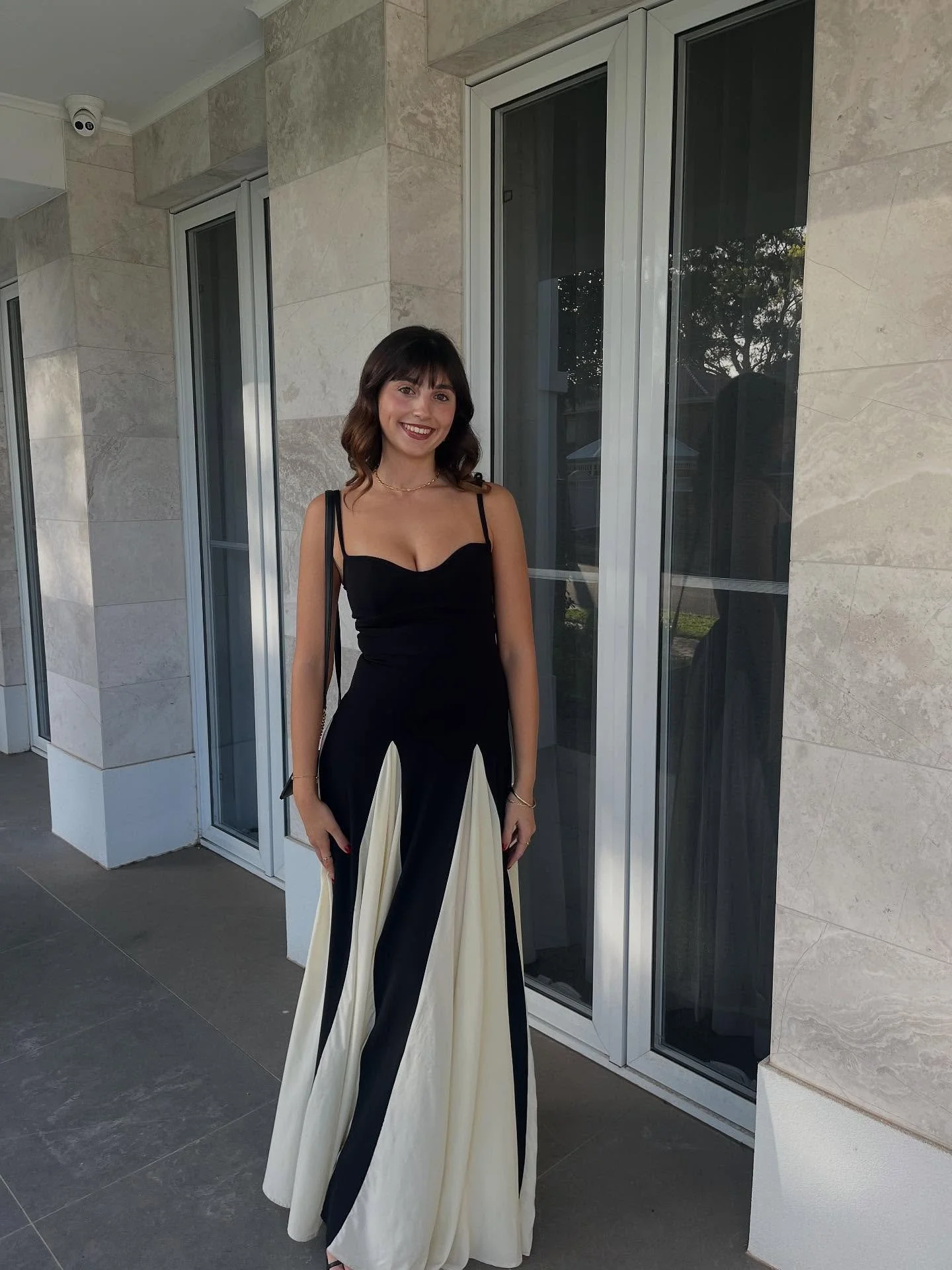 @francescamarafiote_ giving us formal inspo for 2025 🤭 Seen in our paloma gown 🖤
size: xs (will fit a s)
Hire for $110

(RRP: $680)