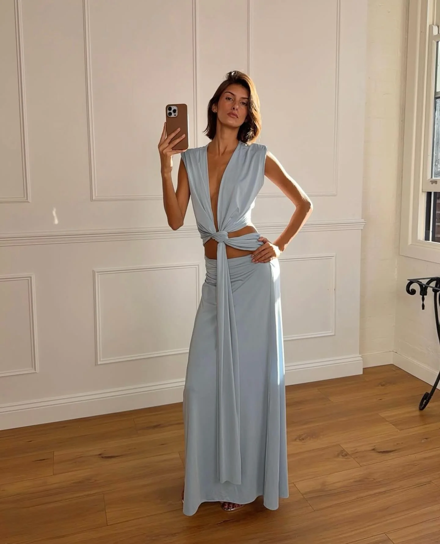 Welcome the newest arrival, the jade maxi dress from Arcina Ori🩵
size: 8
Hire for $130

(RRP: $580)