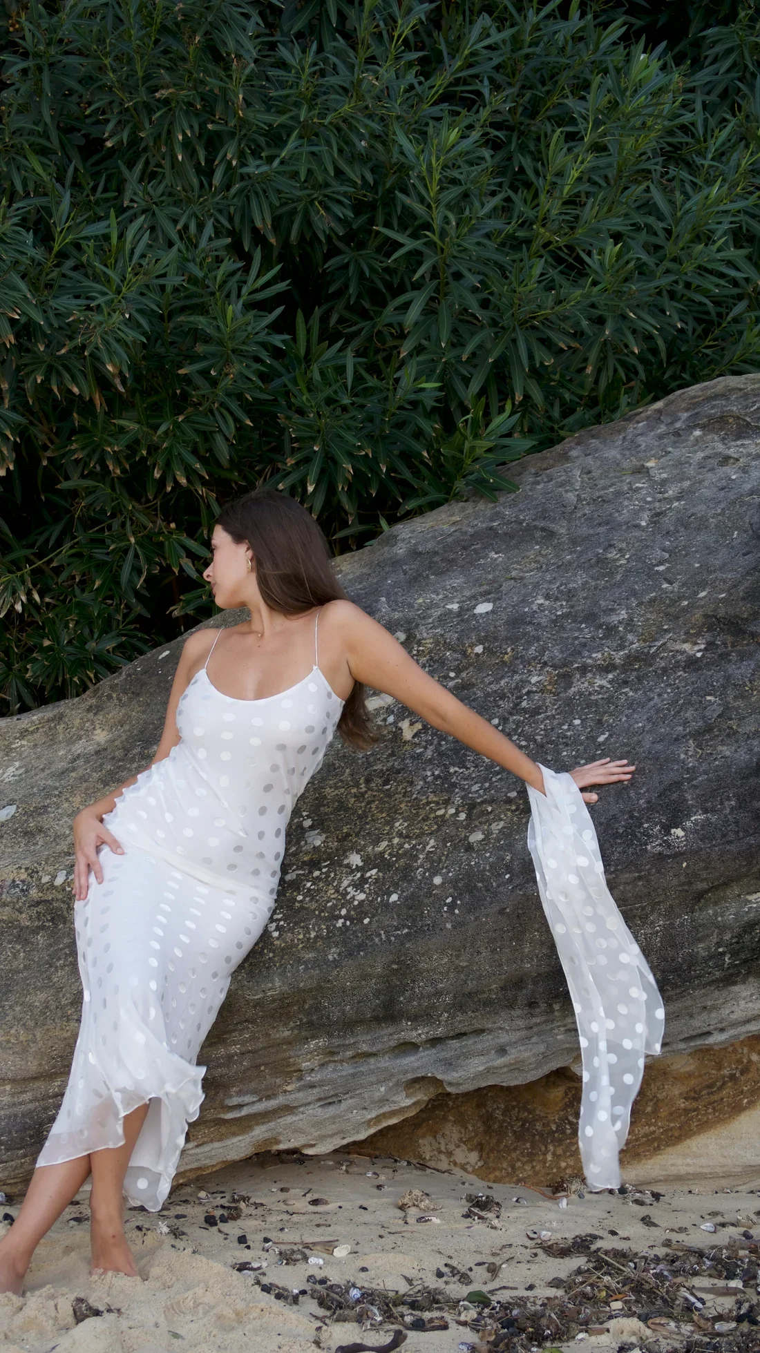 AMELIAWHITE.jpg.webp