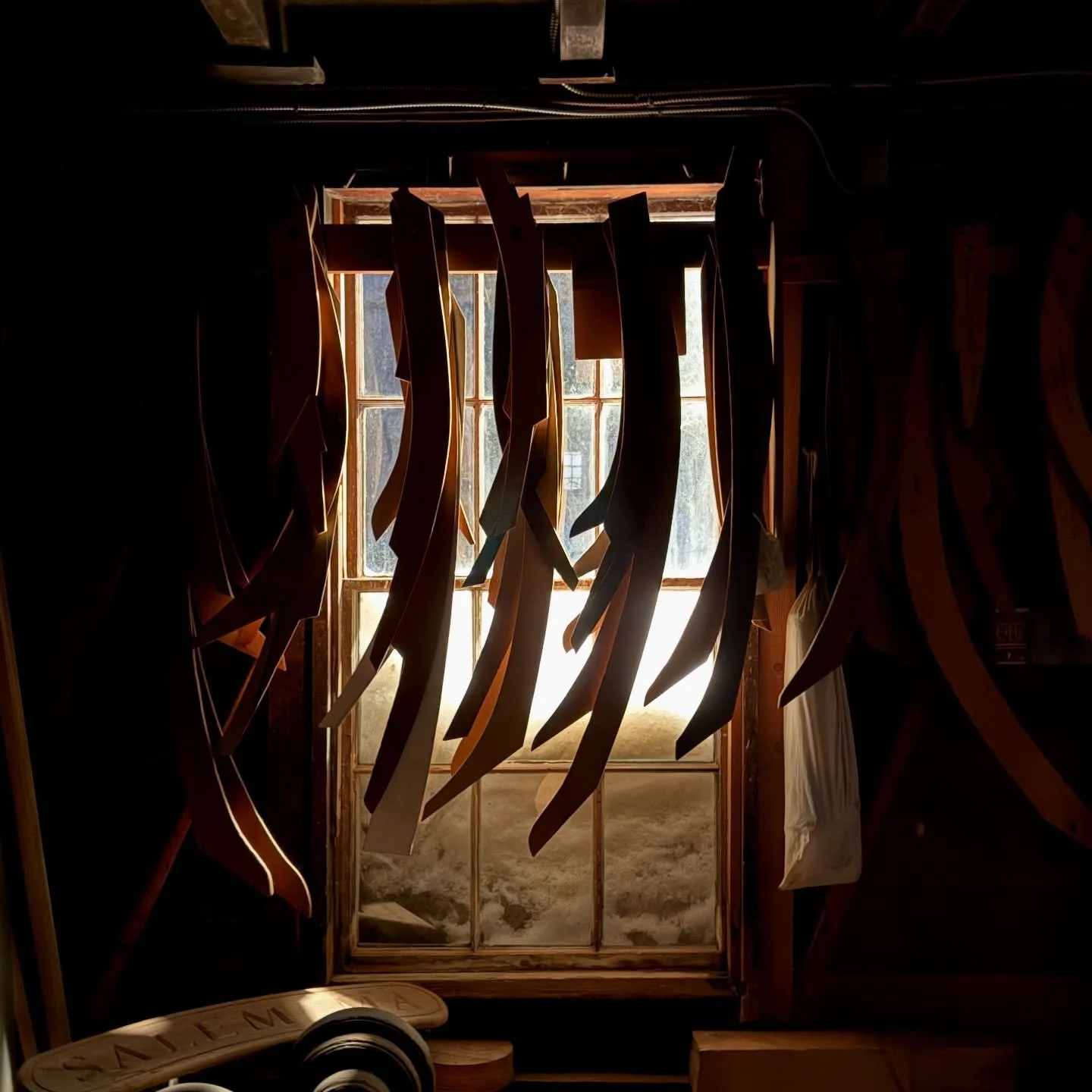 My favorite time of day at @lowellsboatshop might be when I go check everything one last time because I&rsquo;m the last one out. 

#woodenboat #boatbuilding #rowing #woodworking #nationalhistoriclandmark