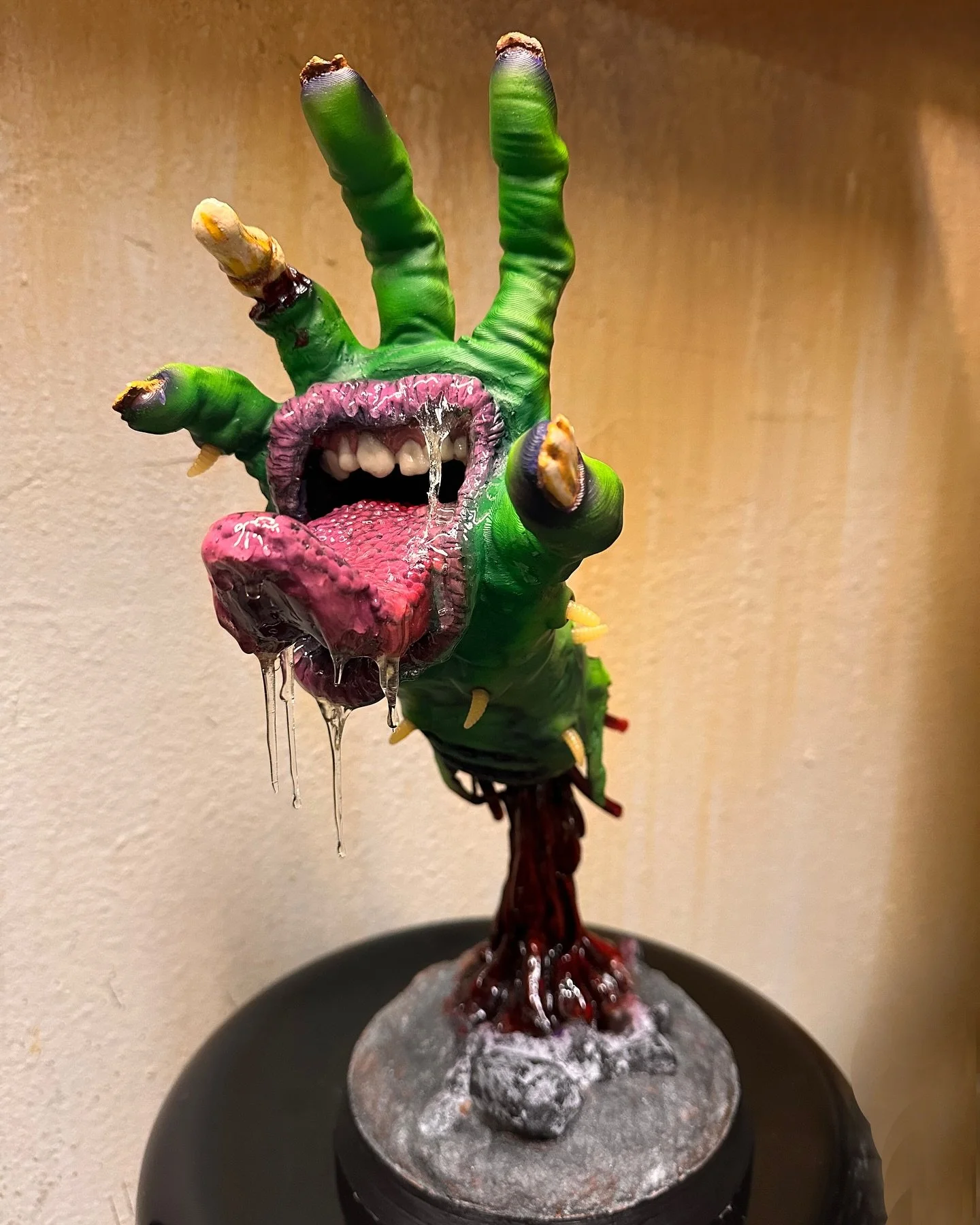 Most recent sculpture @shanemunce finished. This is his tribute to @jimbophillips He originally did an homage drawing to his work and one day Shane thought let&rsquo;s make this a real life 3 dimensional #sculpture. Here&rsquo;s what he came up with!