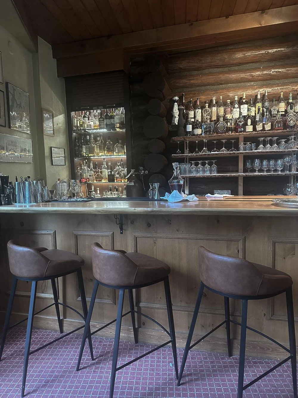 Banff - Sir Norman Lounge.jpeg