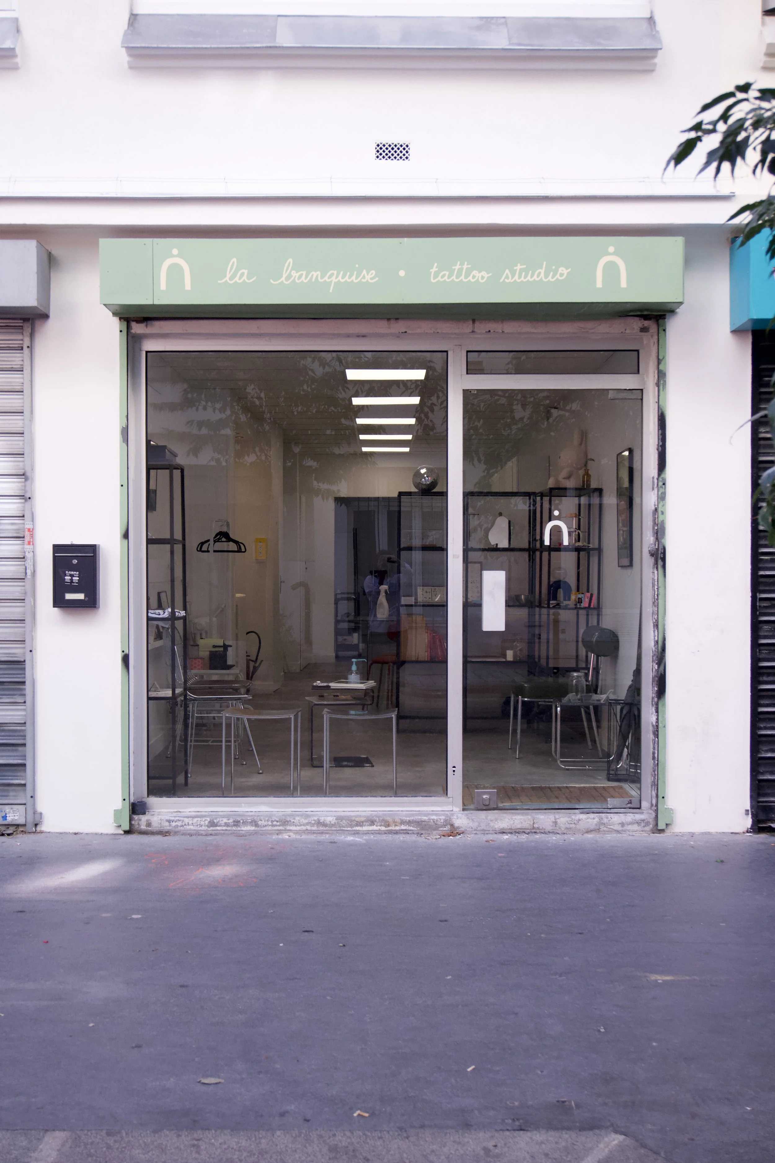 FACADE3.jpg