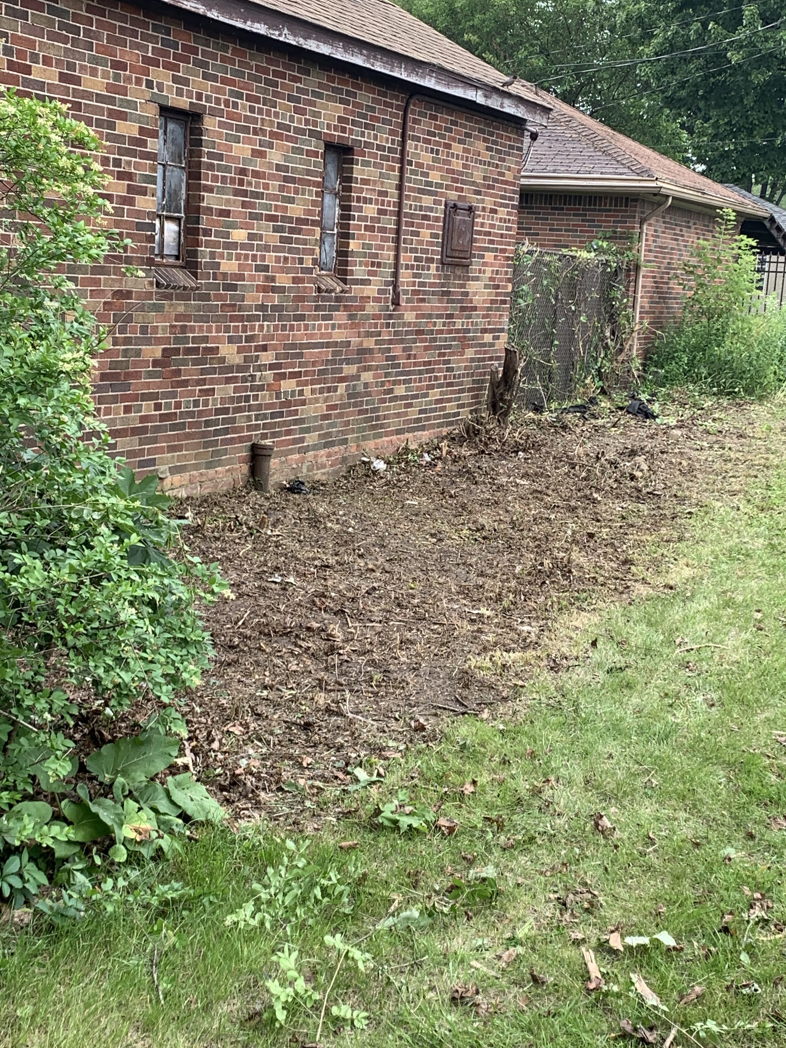 An image of The Float House.