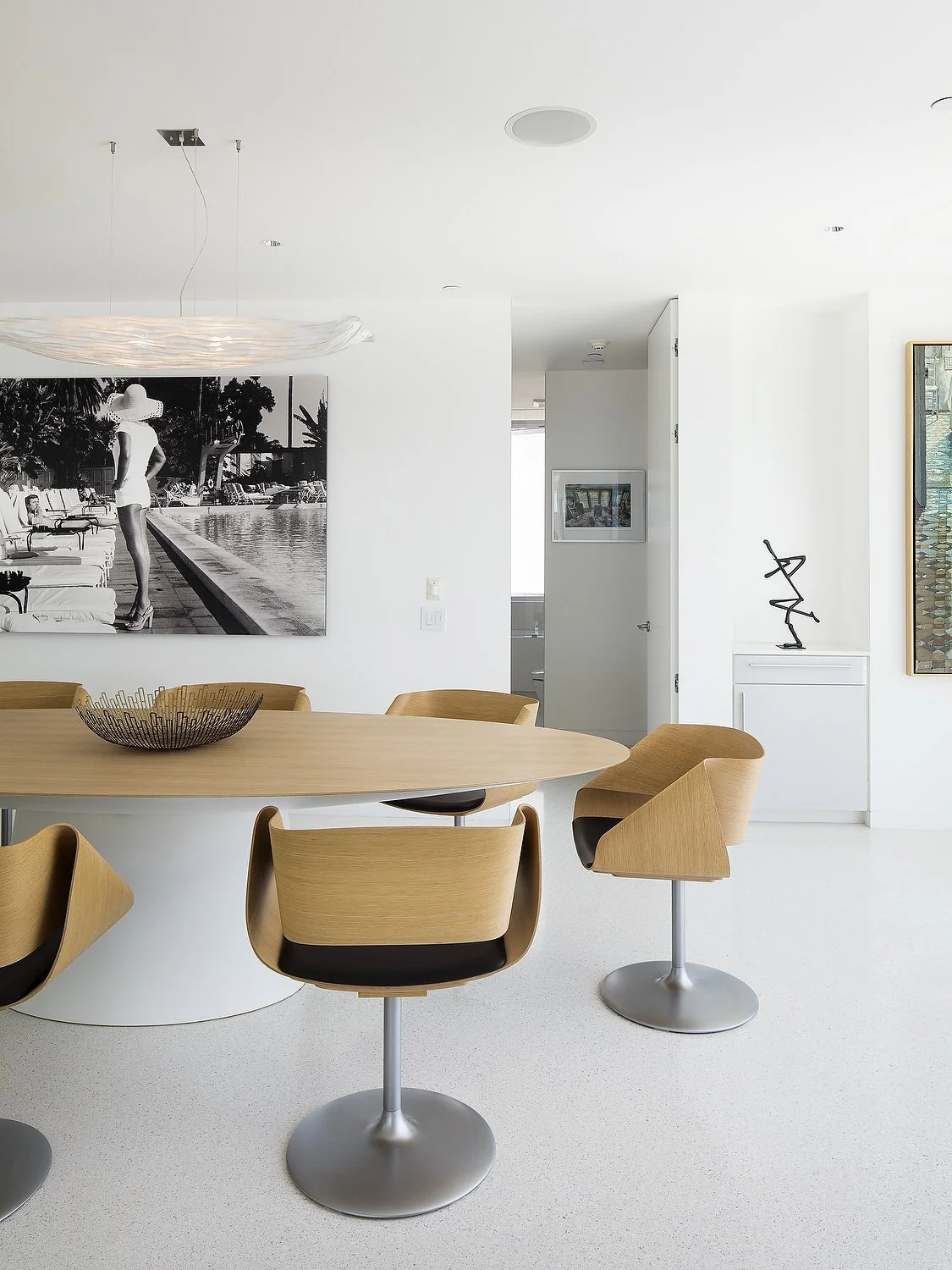 Flip Flop House - dining room