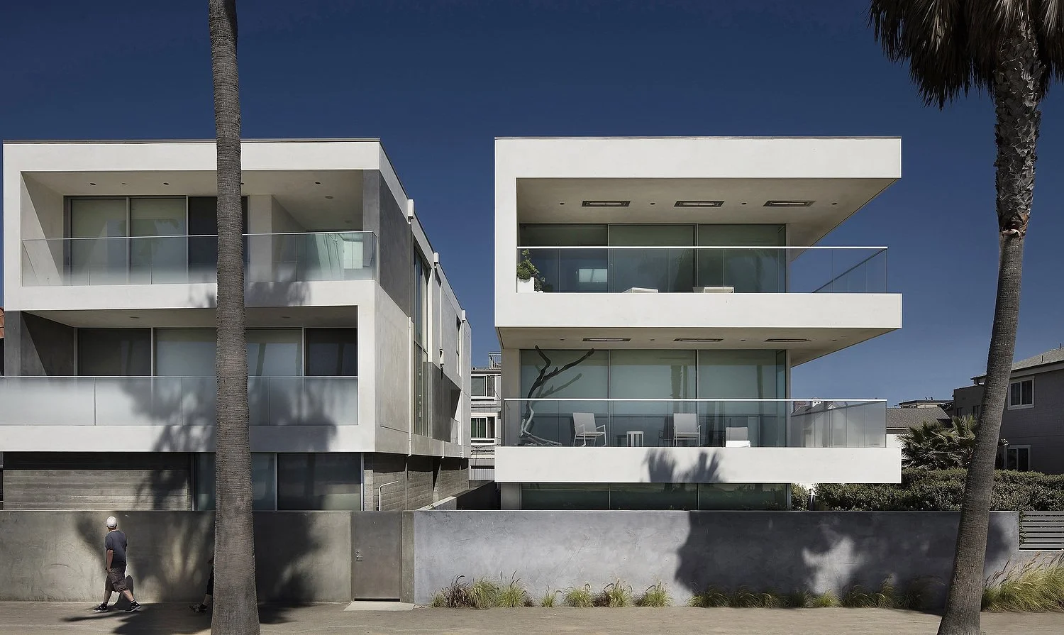 Flip Flop House - beach front