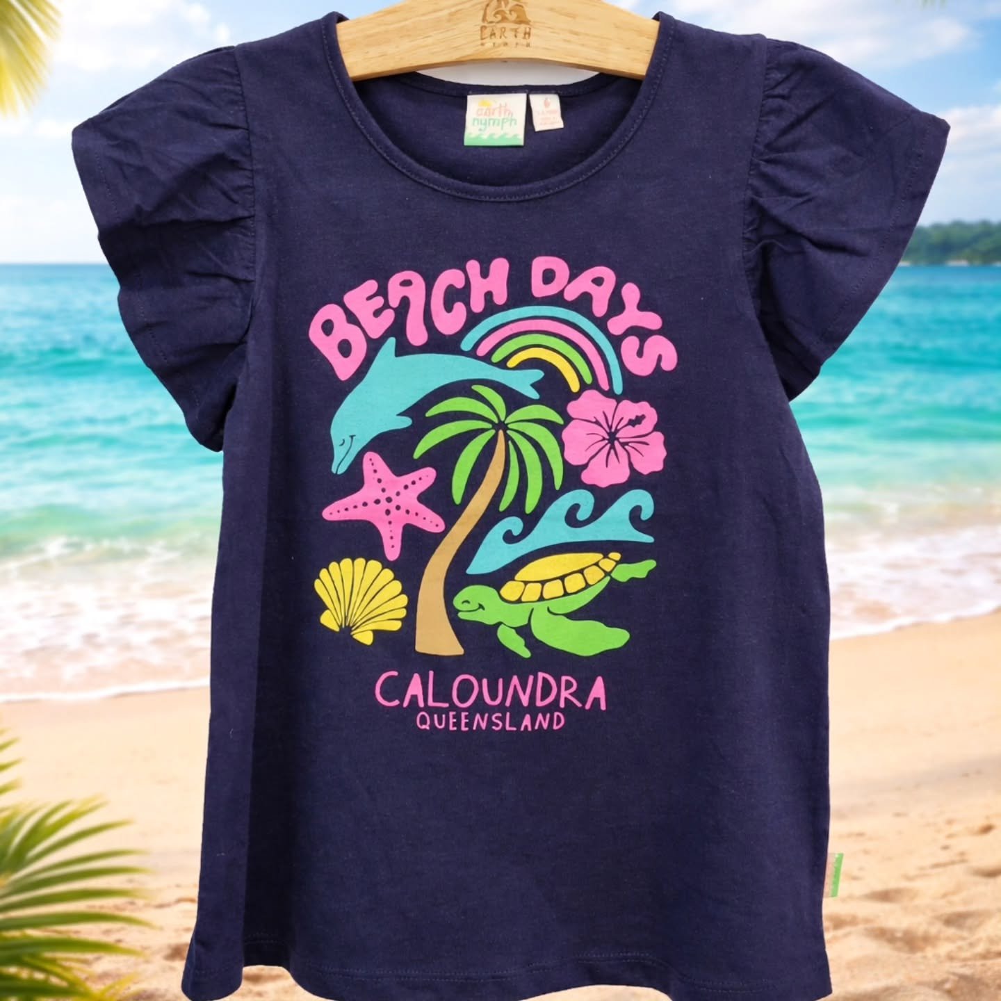 Hau'oli Monday 🌴 
New Caloundra shirts now available!