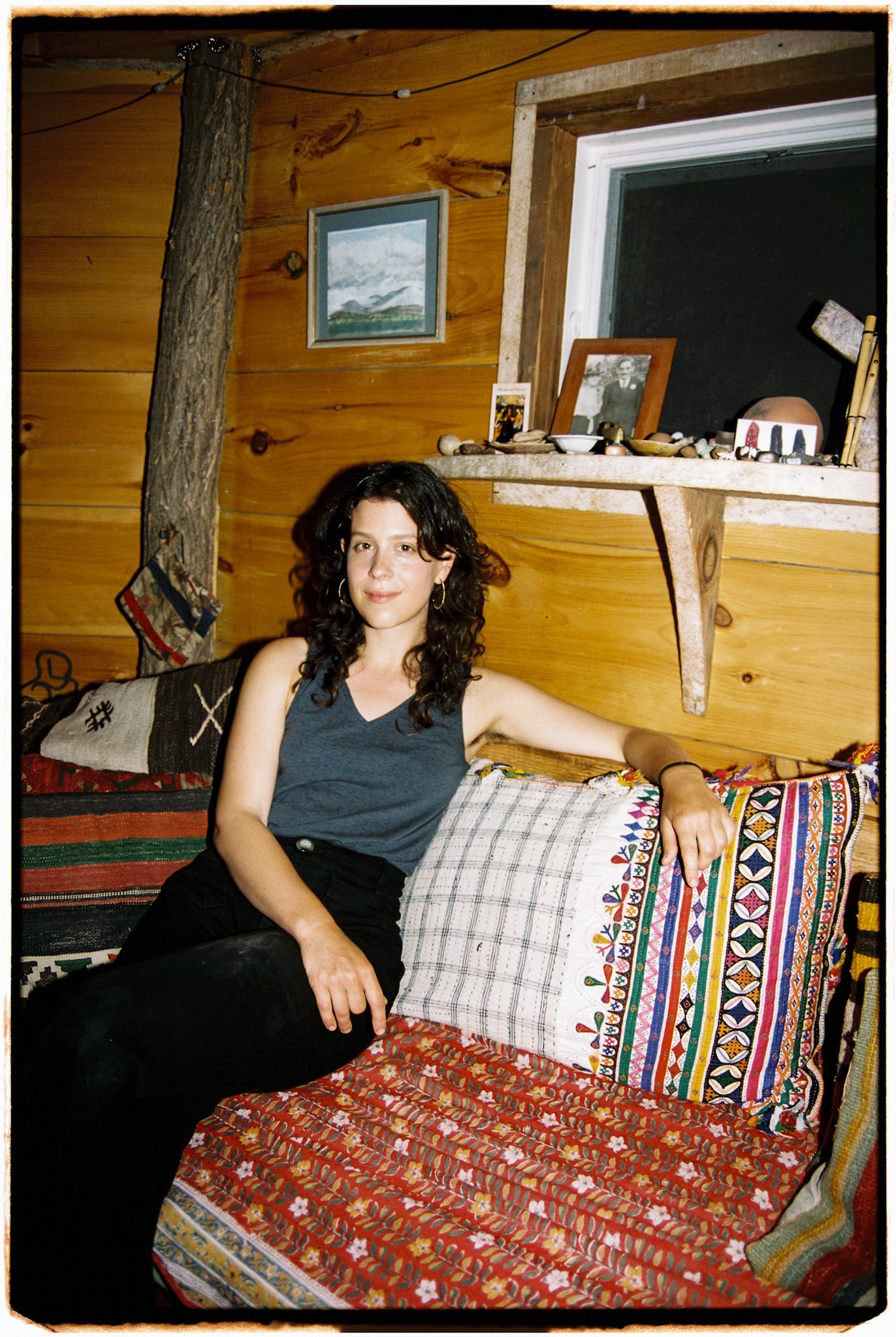 portrait lifestyle session at Potomac Vegetable Farm