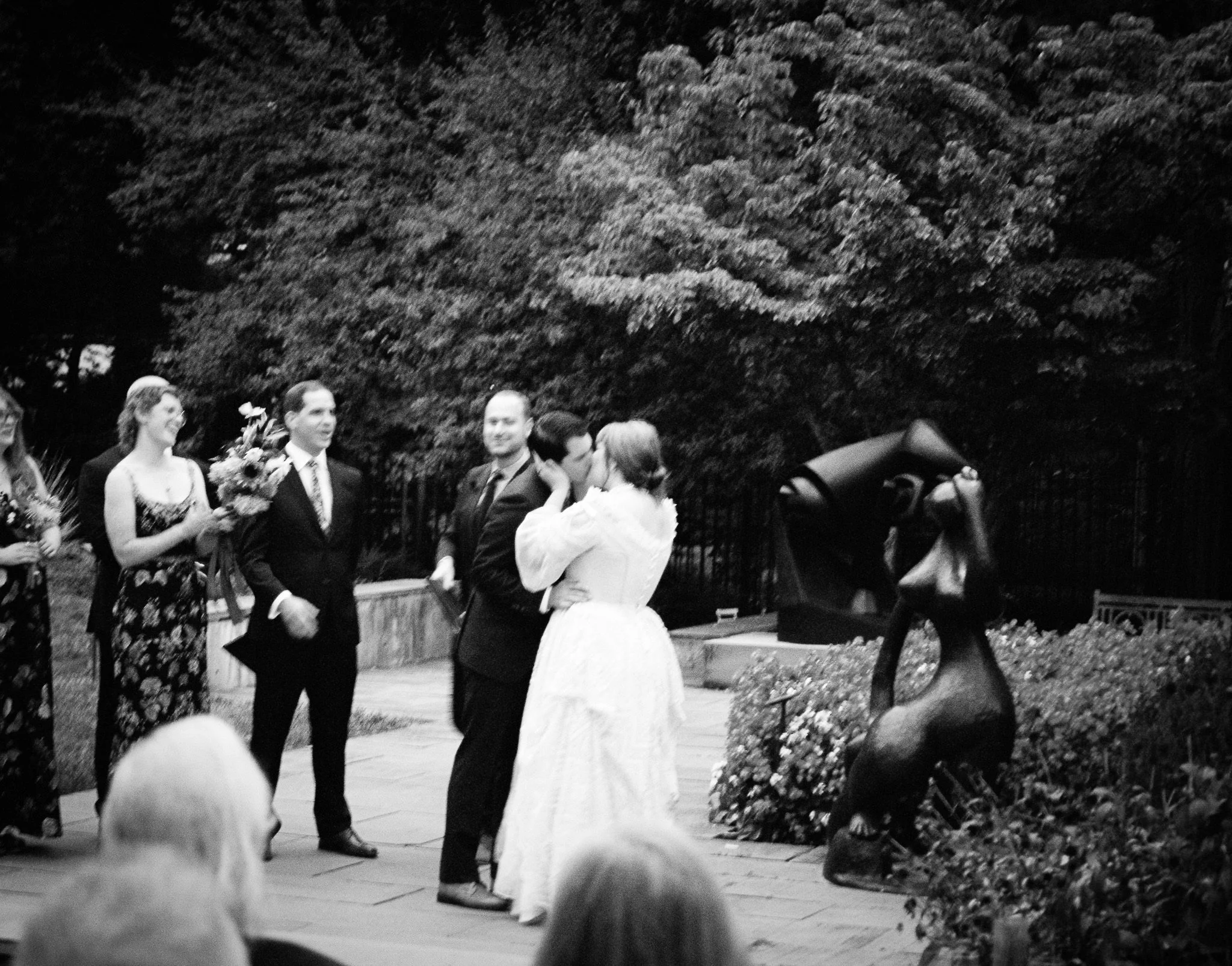 Art-Filled Baltimore Museum of Art Wedding - Wedding Photographer Art-Filled Baltimore Museum of Art Wedding4.jpg