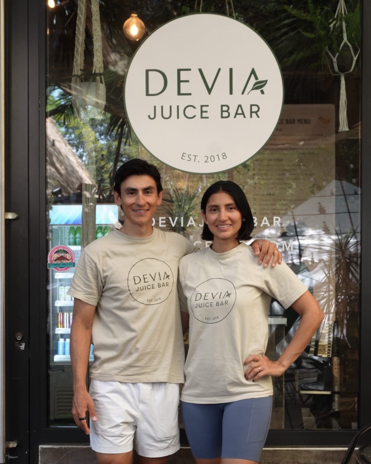 Owners of Devia Juice Bar