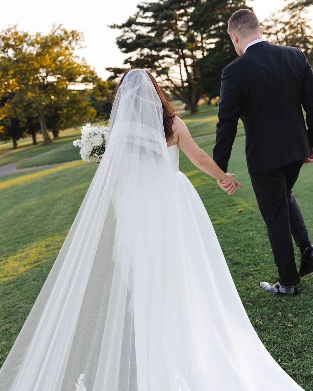 Andrea and Chris tied the knot at the stunning Linwood Country Club last fall.  In addition to planning a beautiful day  with classic details and colors - these two kept their faith and their family central to the day, always prioritizing special mom