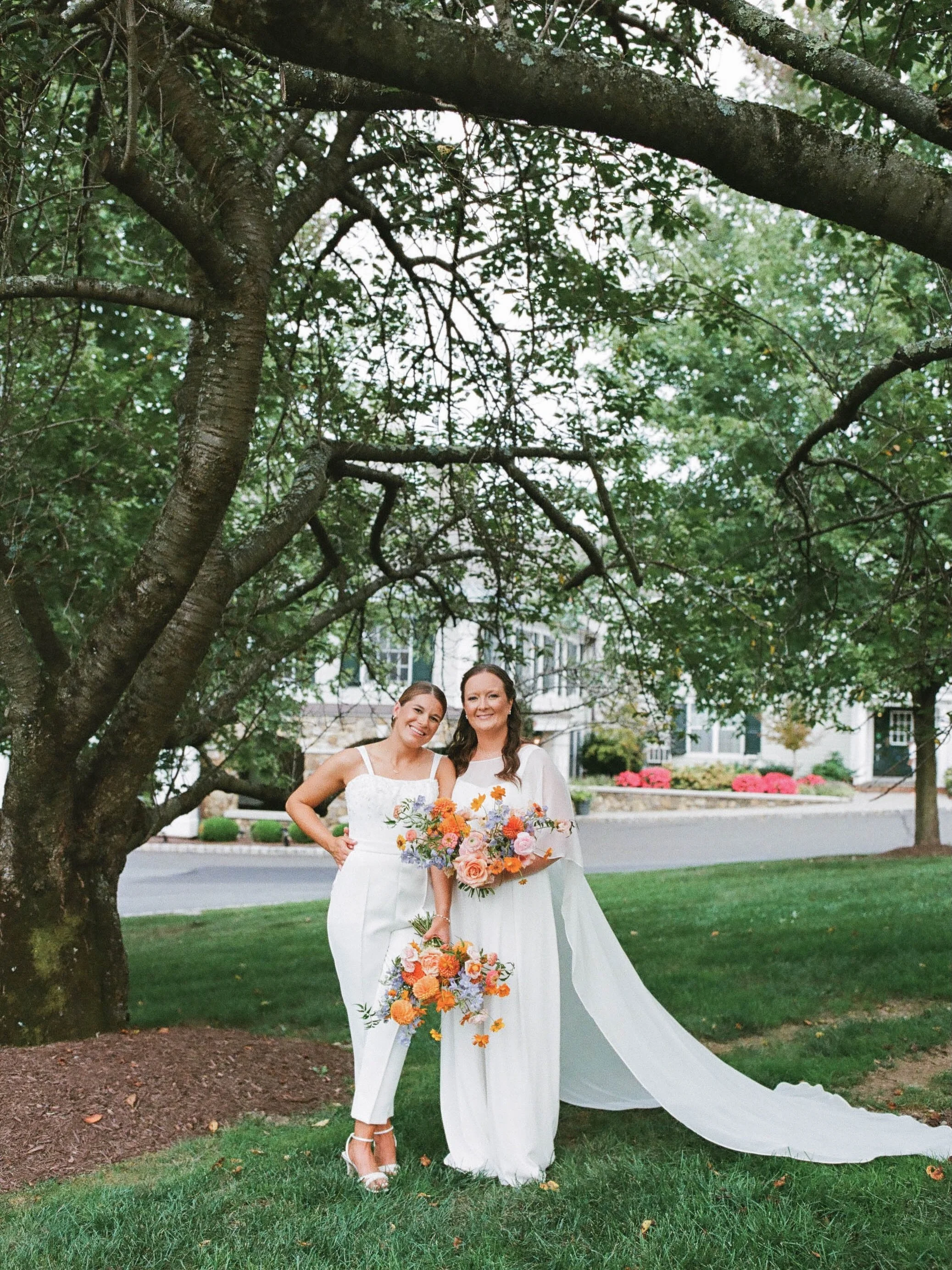 A lot of my couples wonder if they&rsquo;re my favorite and I&rsquo;m just here to set the record straight and let you all know that you should be proud of coming in second to Brigid and Madelyn.⁠
.⁠
I could gush about M+B all day long and it&rsquo;s