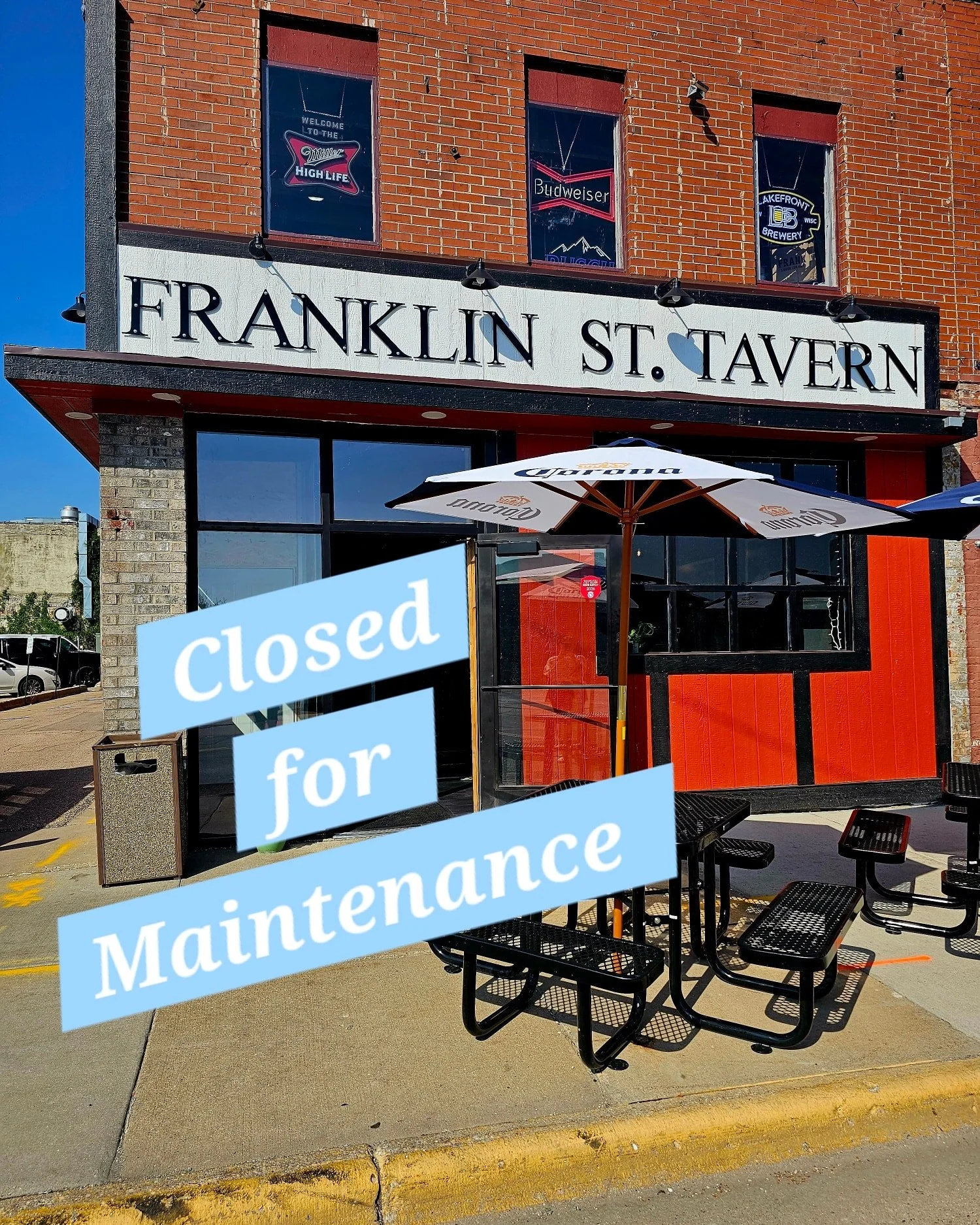 ‼️We love our charming old building! But sometimes it needs some extra love. We will be closed today 6/23 for some maintenance. We appreciate your understanding.‼️

🍺 Come see us tomorrow for cold drinks and hot wings! 🍗
