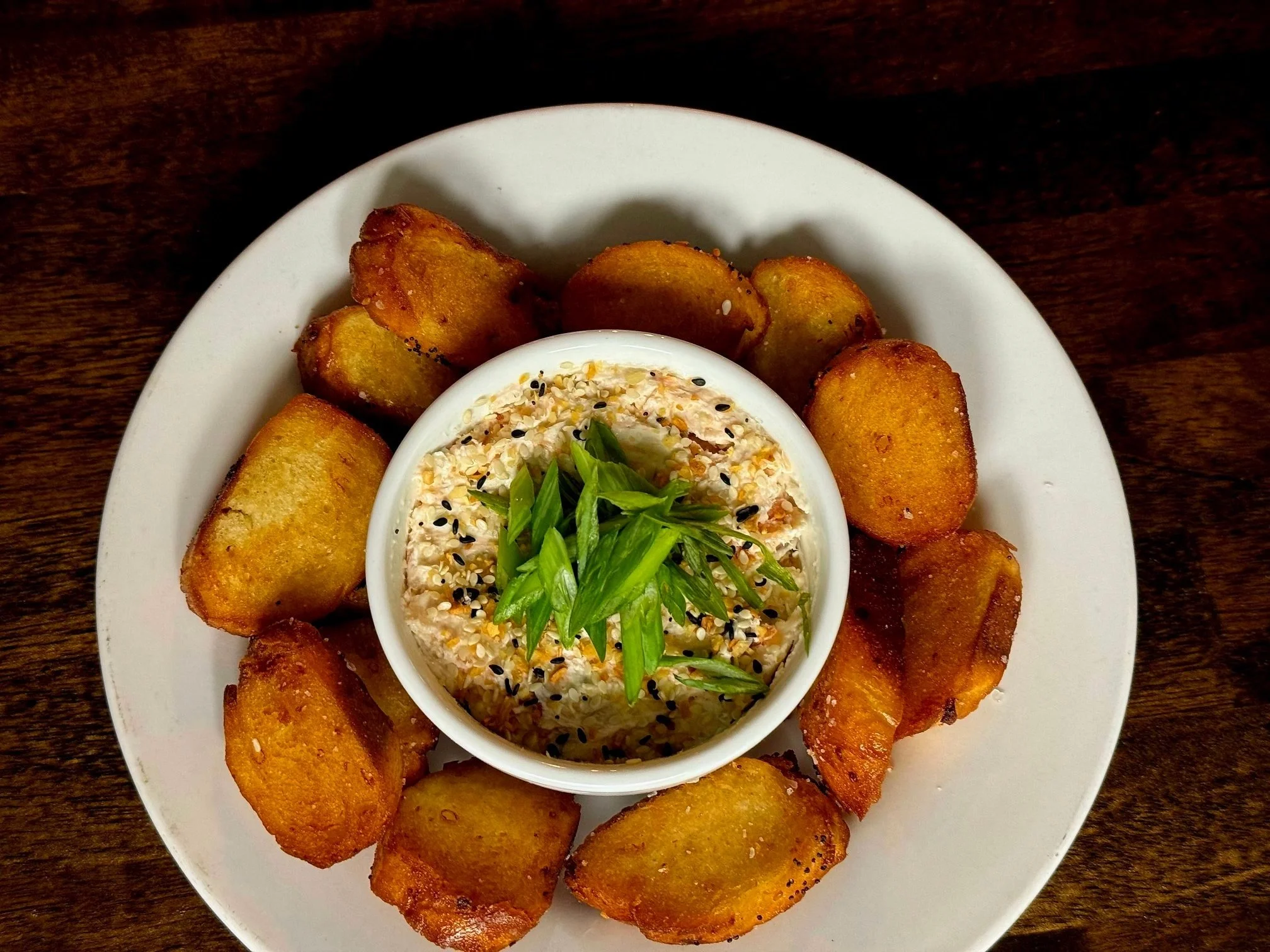 Happy Friday! 

Stop in after your shopping trip for our Friday Fish Fry, and be sure to check out this BRAND NEW Friday Appetizer.

🐟  Smoke Salmon Dip

House-cured &amp; House-smoked Salmon, with cream cheese, capers, and pickled red onions. Toppe