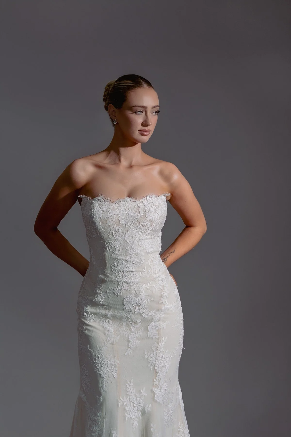 dress16.9.jpg