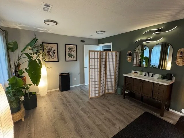 Unlimited Infrared Sauna Sessions