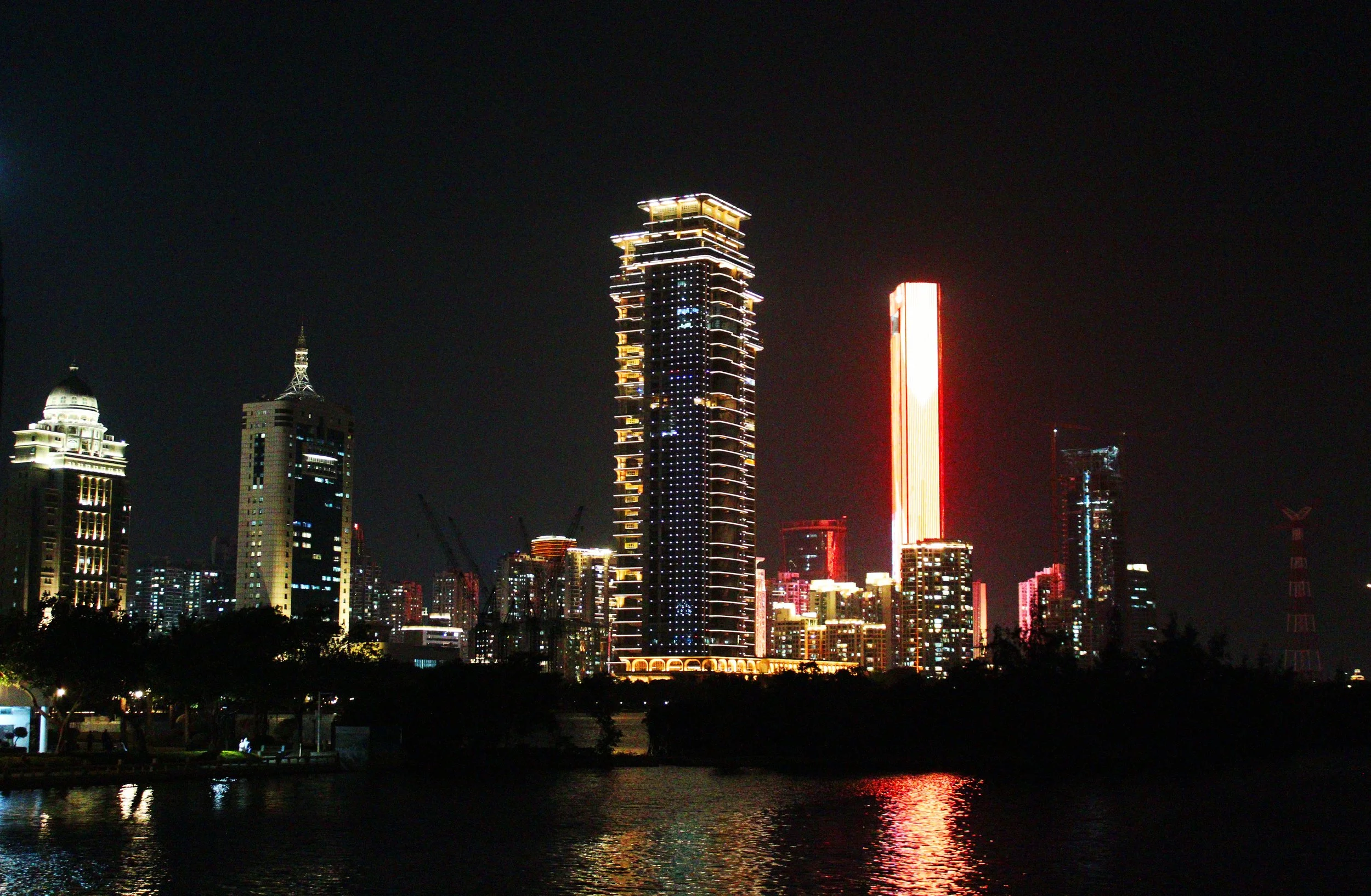 china_city_xiamen_night_1.jpg