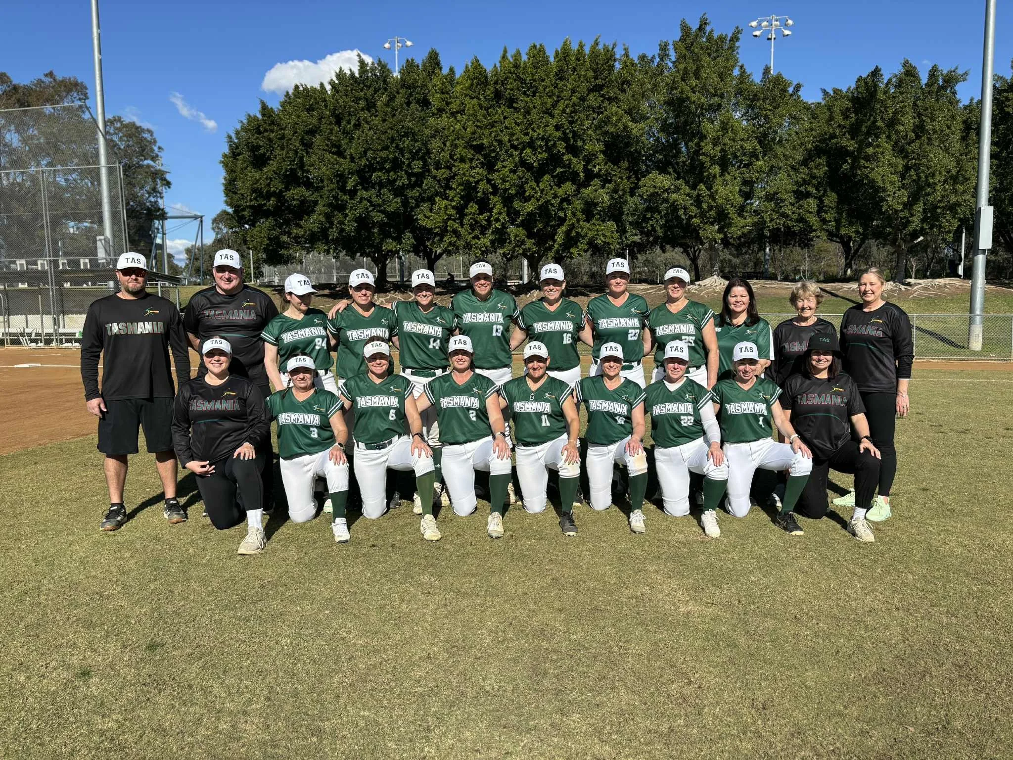 Tas Thunder 35+ team.JPG