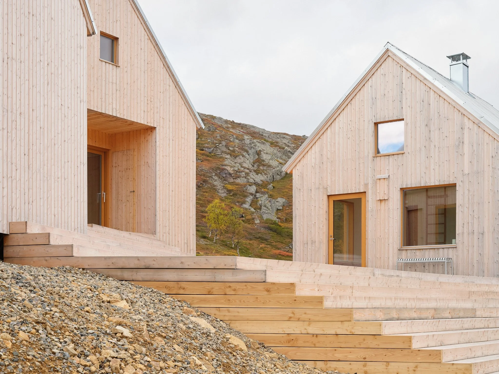 4 cabin house 0213.jpg
