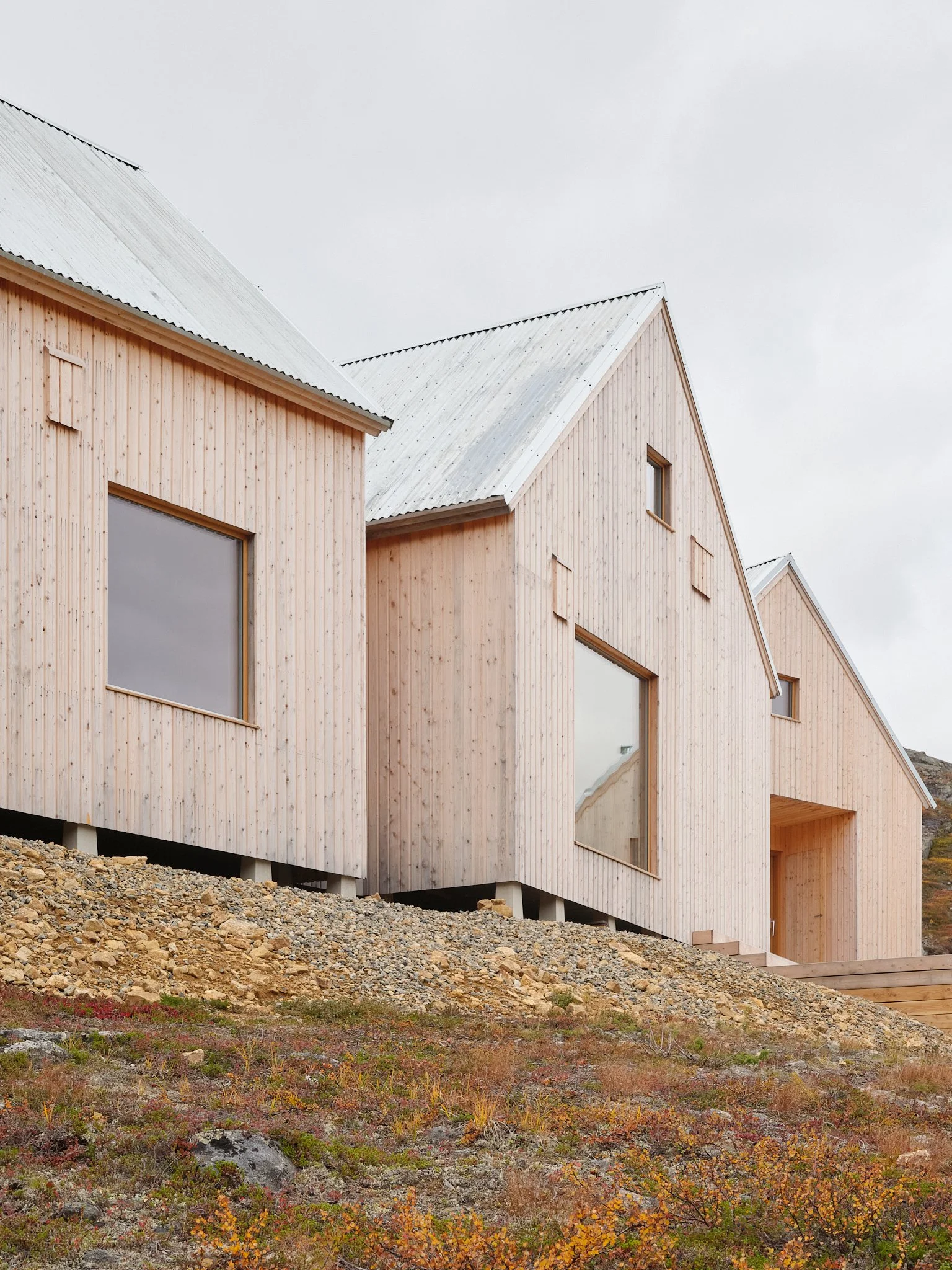 4 cabin house 0206.jpg