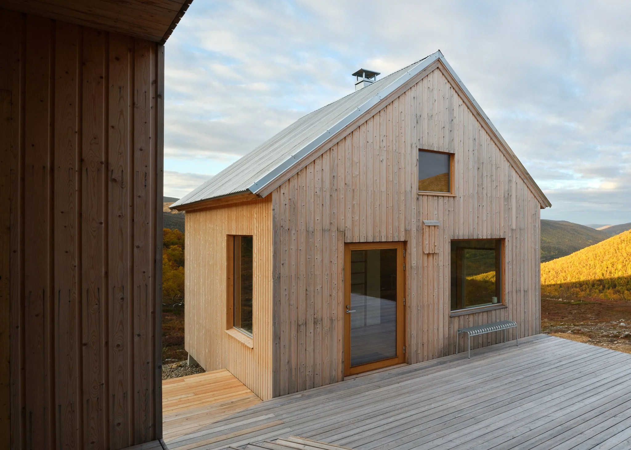 4 cabin house 0703.jpg