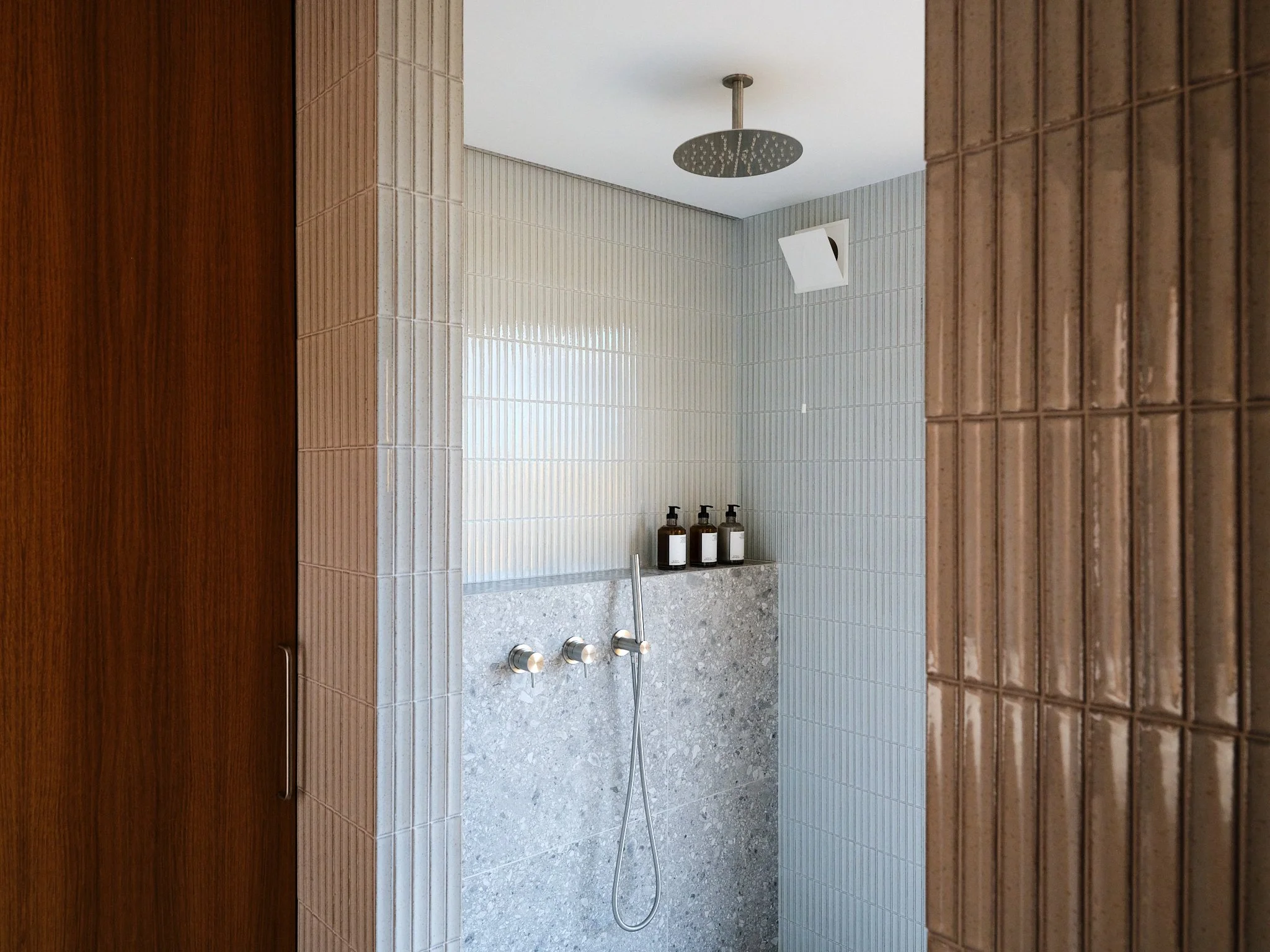 4 cabin house 0699.jpg