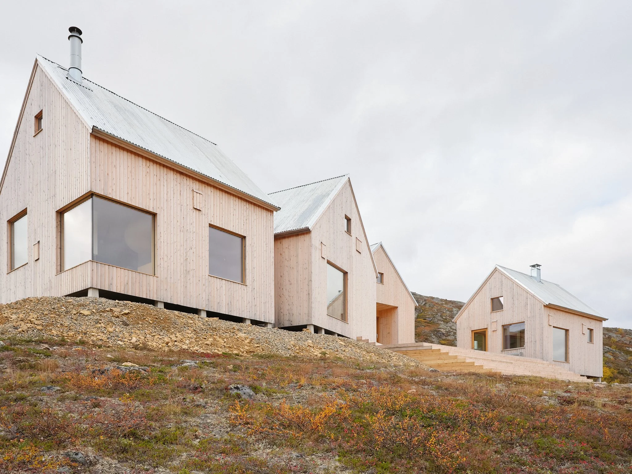 4 cabin house 0208.jpg