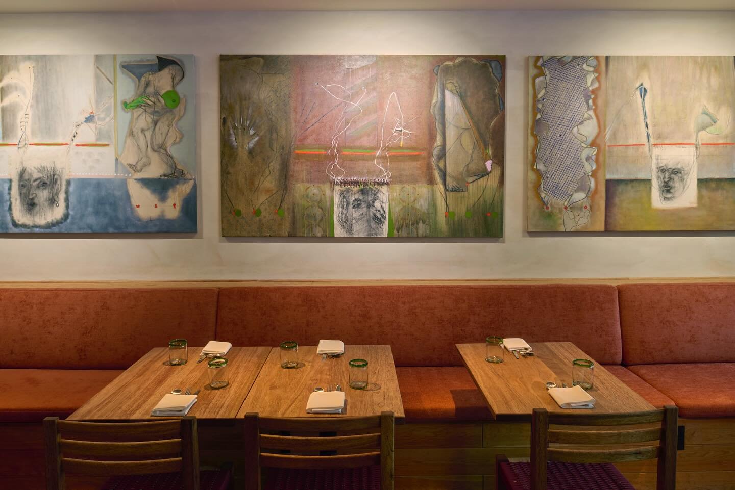 Artwork in our dining room by the supremely talented Rodrigo Echeverria @osesnoecheverria ⁣
⁣
Part of our ongoing collaboration of rotating curated artworks from @elisabethjohs @_jo_hs