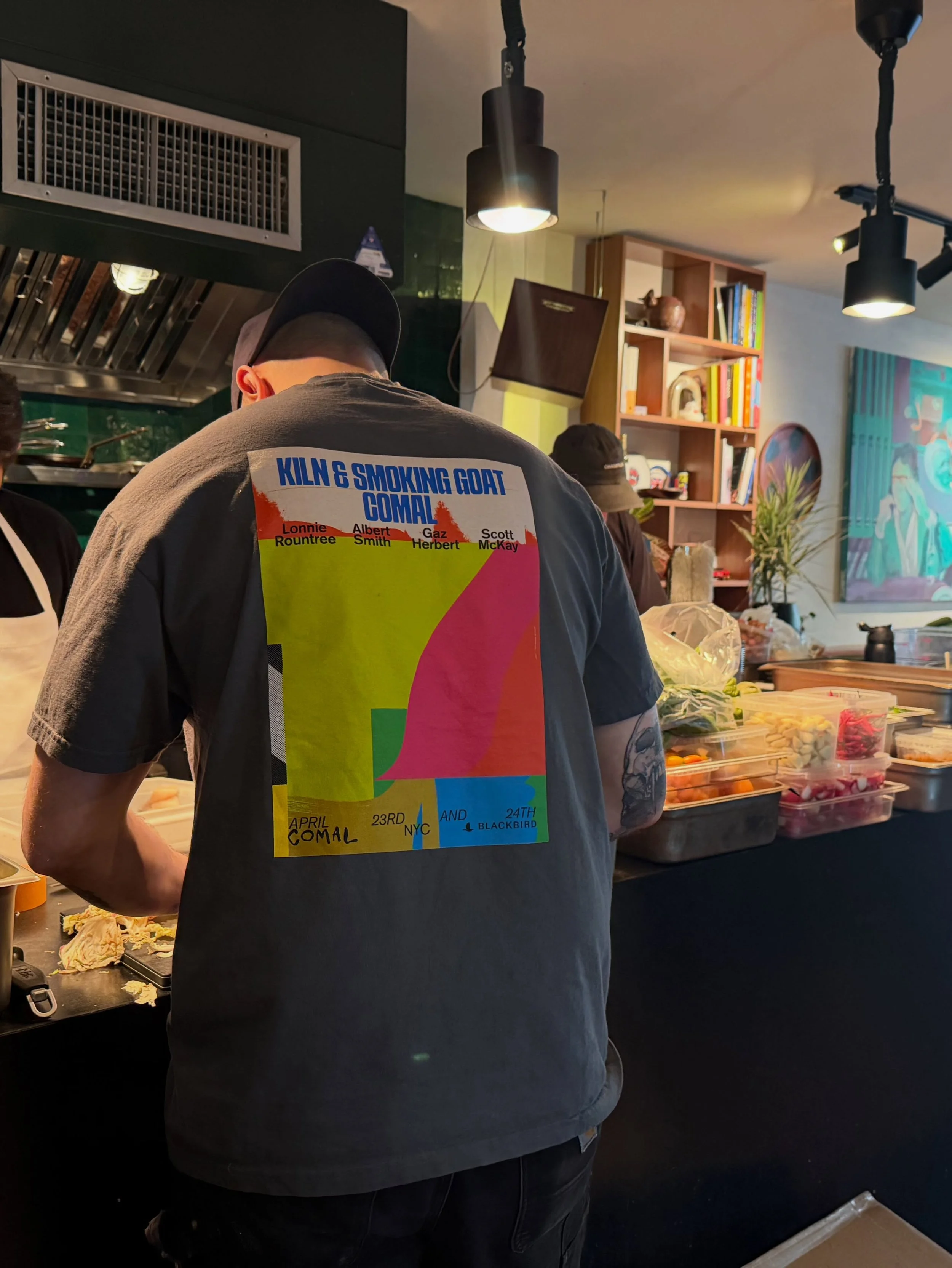 Kiln X Smoking Goat X Comal

Tonight and tomorrow, we are absolutely stoked to be cooking alongside Lonnie and Albert, head chefs of @kilnsoho and @smokinggoatbar, two of our favourite restaurants. The menu is a blend of their Thai and local regional