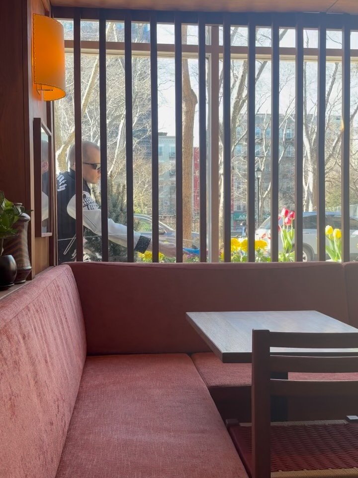 Live from the line -April. Last week we had an amazing week with Lonnie and Albert, and after a day of recharge we are back this week as more Spring produce is appearing, and we are refining our new dishes.
Book on Resy, lots of space for walk-ins th