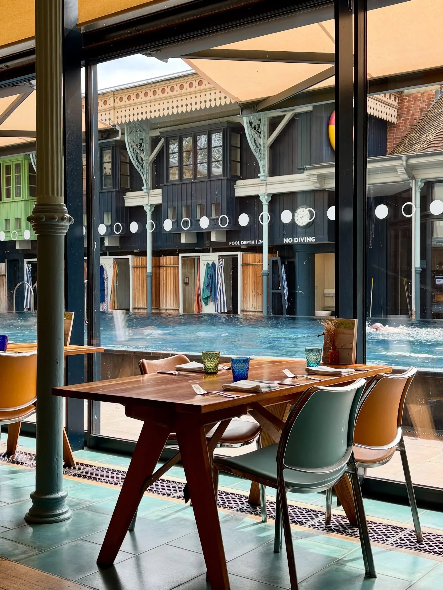 Yesterday I attended the Essence of Longevity seminar hosted by @biocareltd and presented by @alessandro15 at the @thameslido . It was such a lovely setting for a full day of learning.

The day focused on how lifestyle diseases have become the main t