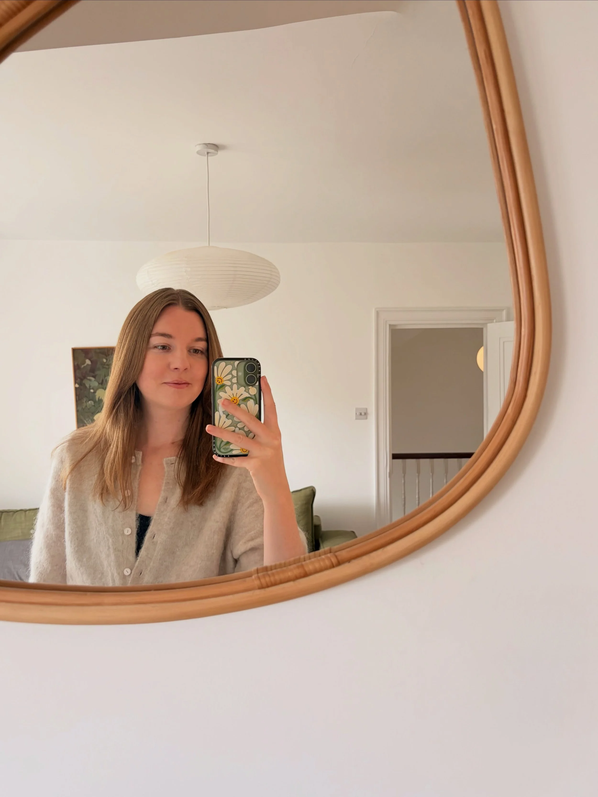 A little hi and hello to those of you who are newer followers here 😊 I rarely show my face on here, so here you go!

I&rsquo;m Georgia, a naturopathic nutritional therapist and reflexologist, born and bred in London and now living in a leafy part of